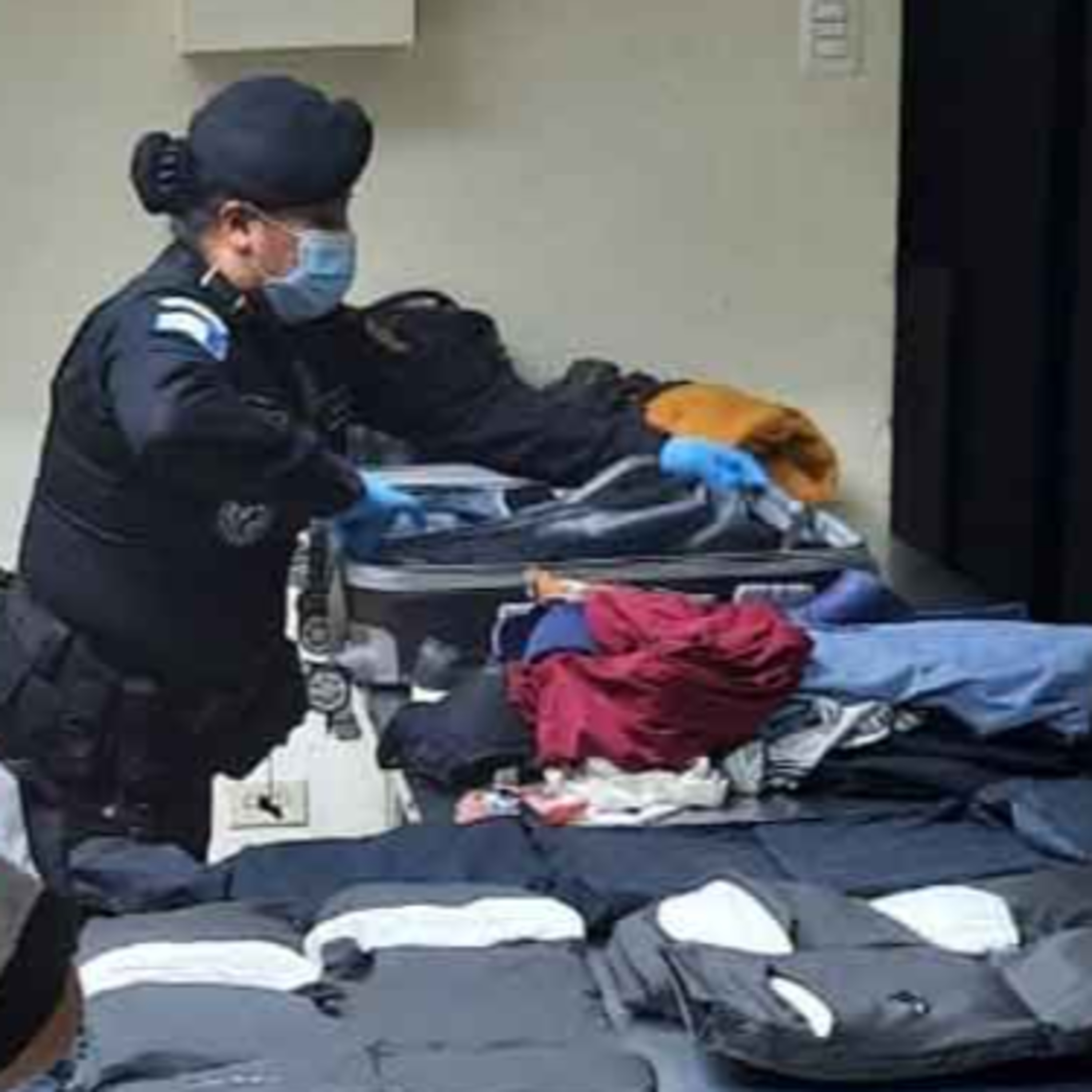 Condenan a mujer de nacionalidad colombiana por intentar ingresar cocaína al país episode artwork