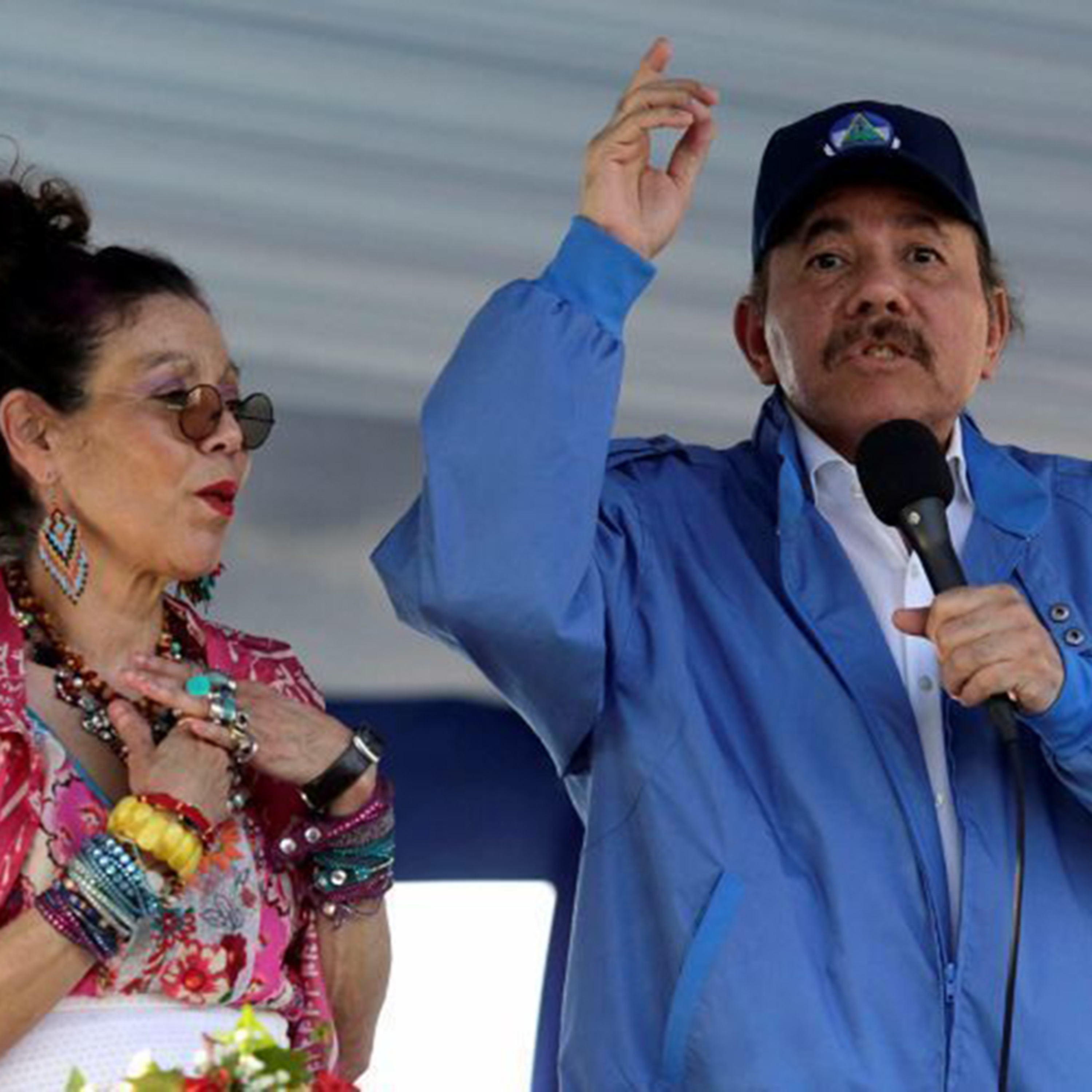 Nicaragua libera a más de 200 opositores presos, y viajan a EE. UU. episode artwork