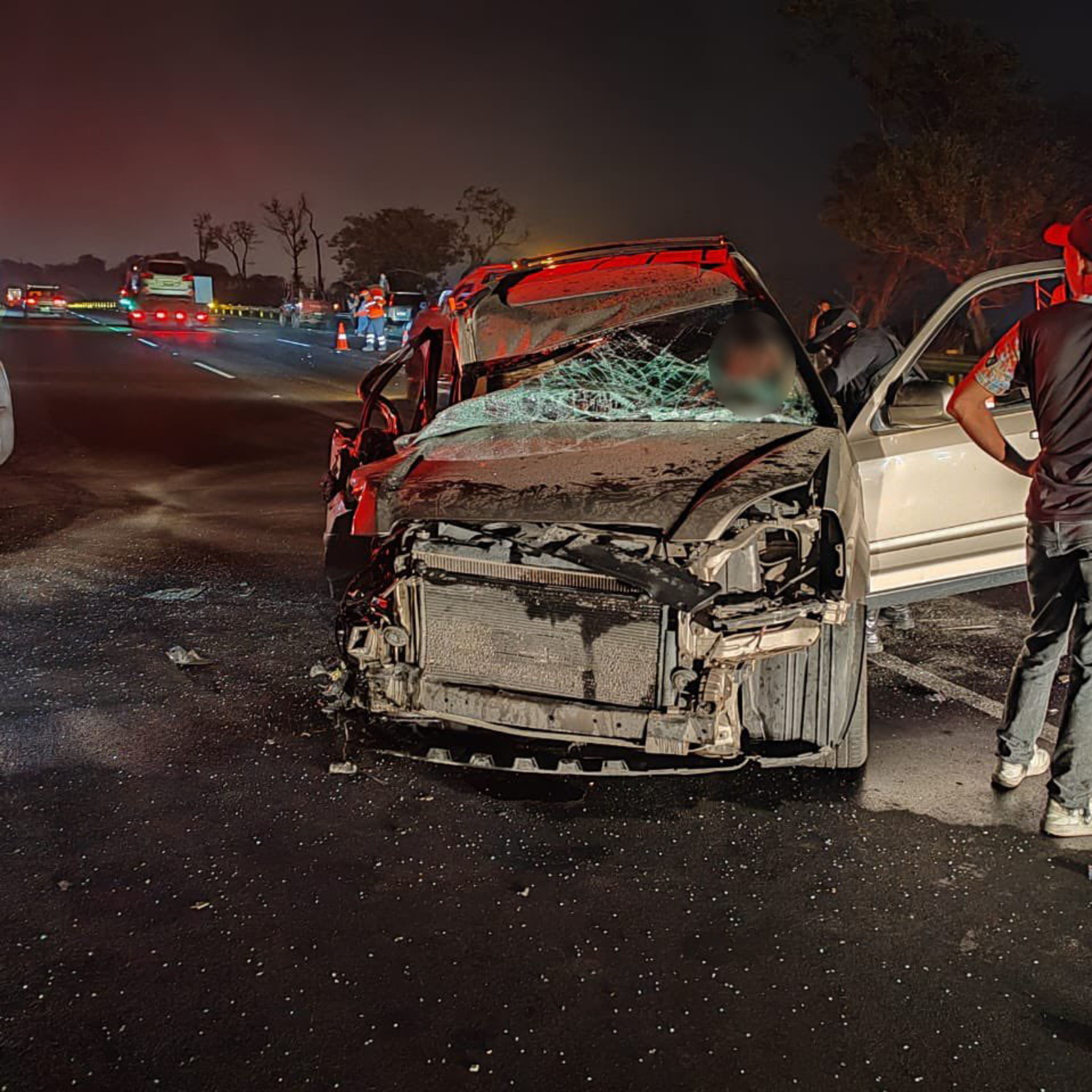 Un hombre y una mujer murieron tras accidentarse en la autopista Palín-Escuintla. episode artwork
