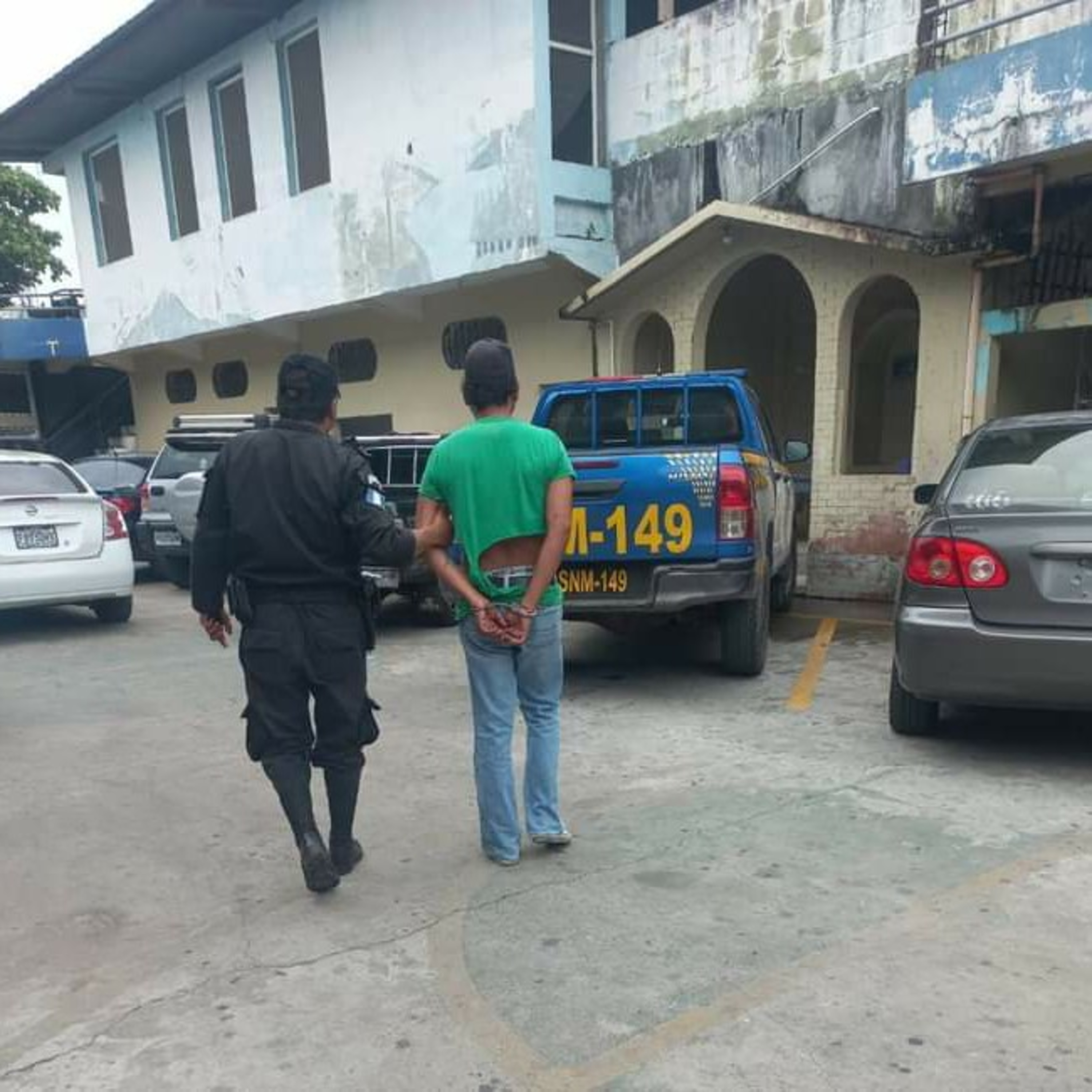 Un hombre fue capturado en Ayutla por conducir una moto con reporte de robo. episode artwork