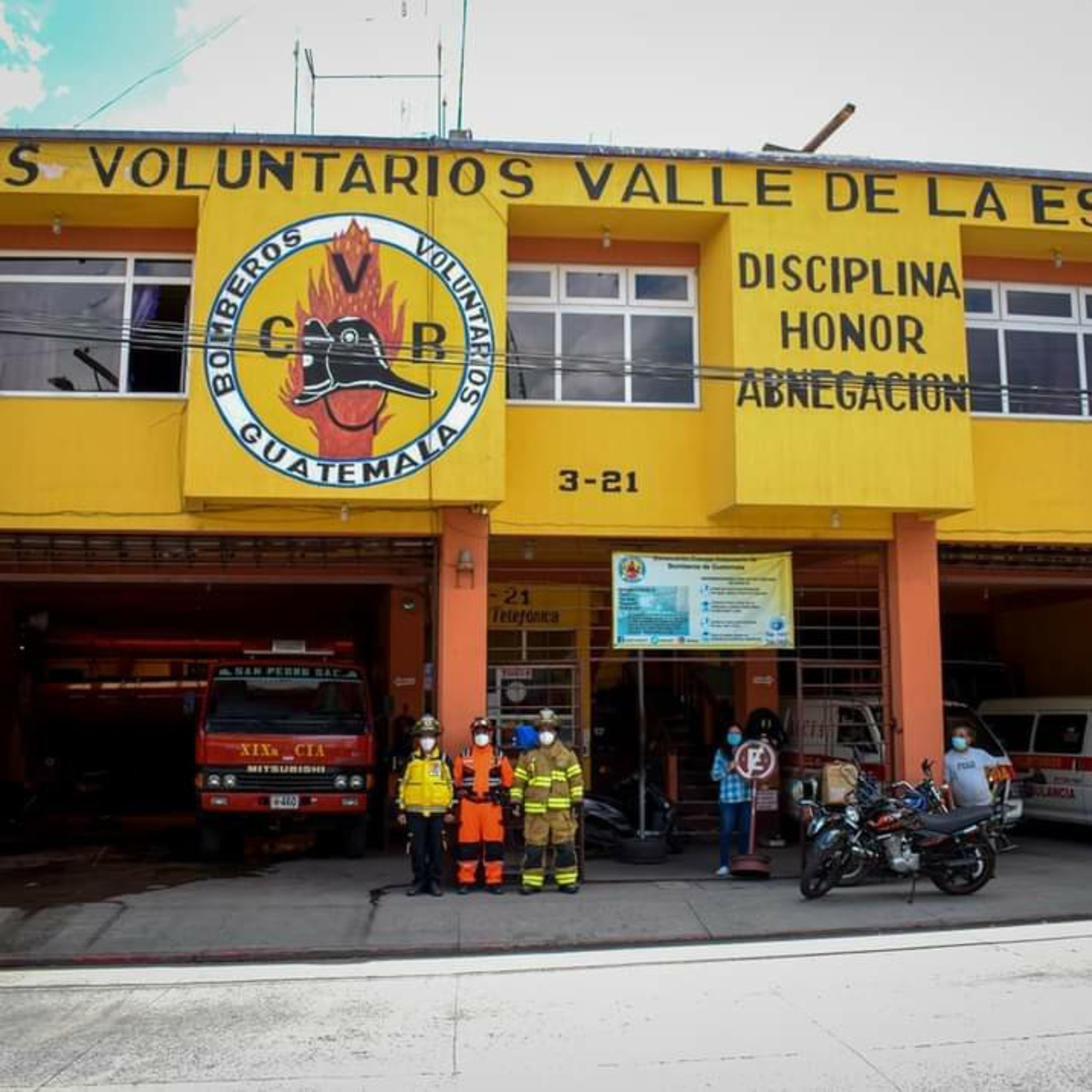 Bomberos Voluntarios se encuentran realizando abastecimiento de agua. episode artwork