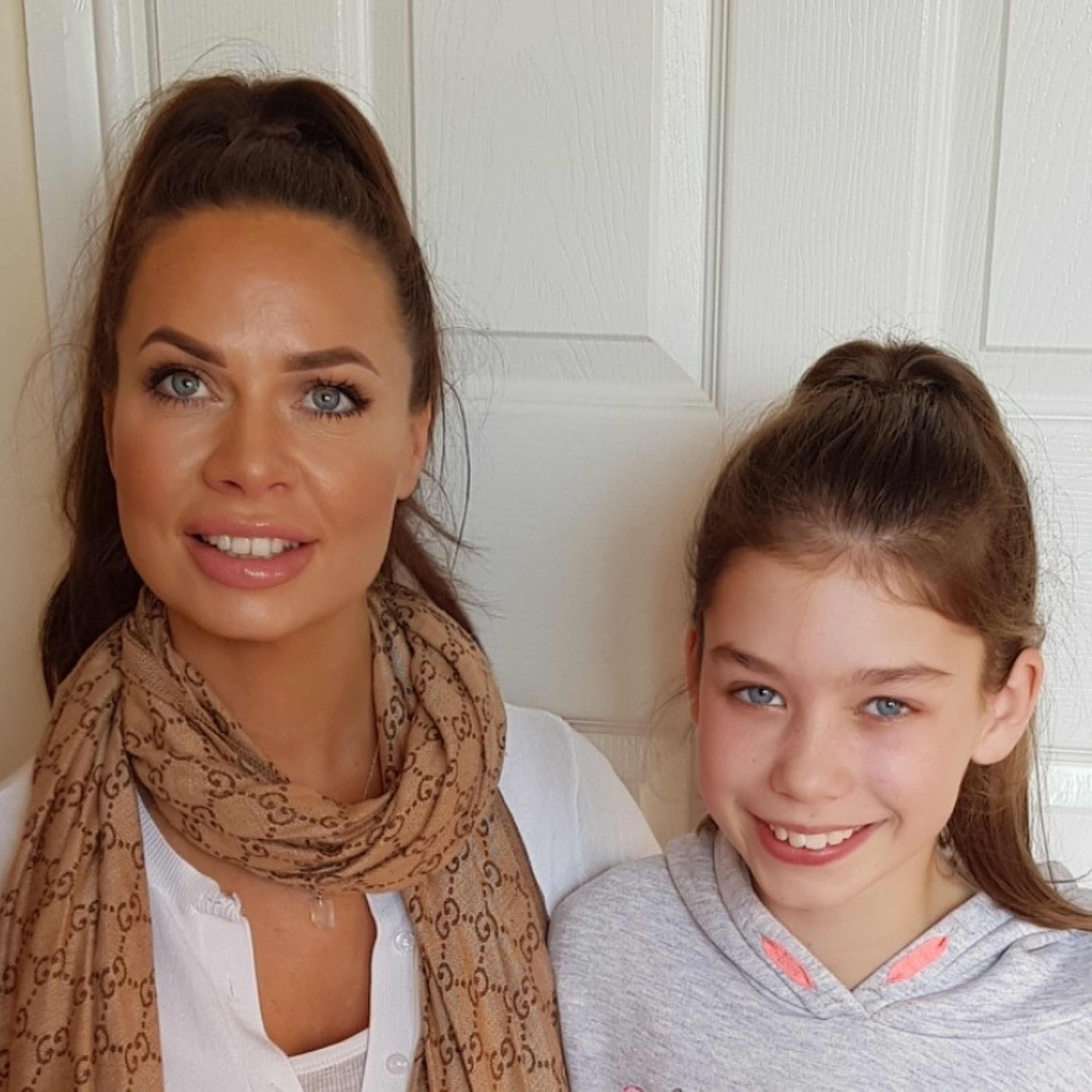 Maisie Meets....A Beautician & Mumtrepreneur.  episode artwork
