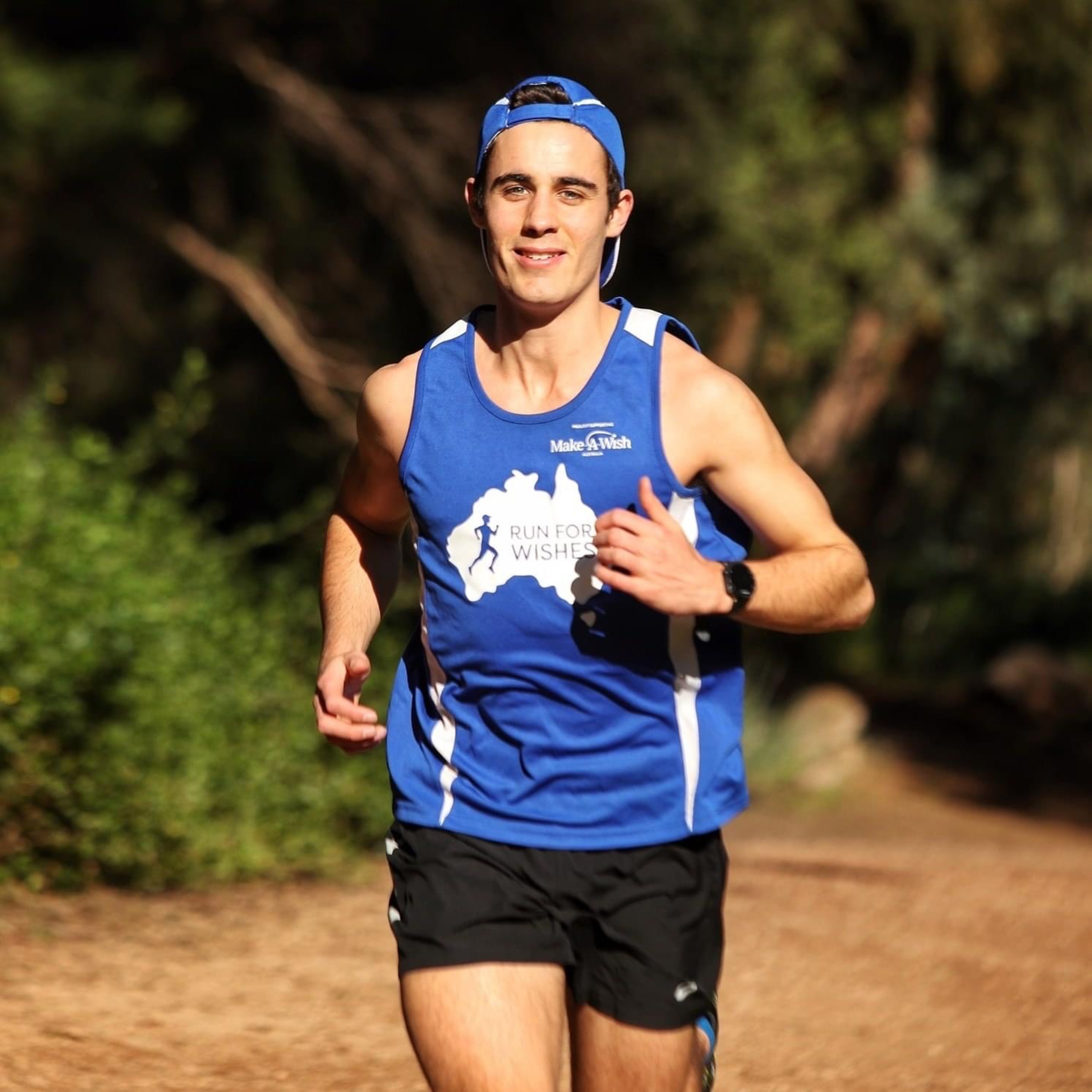 Sean Bell runs from Cairns to Melbourne!!