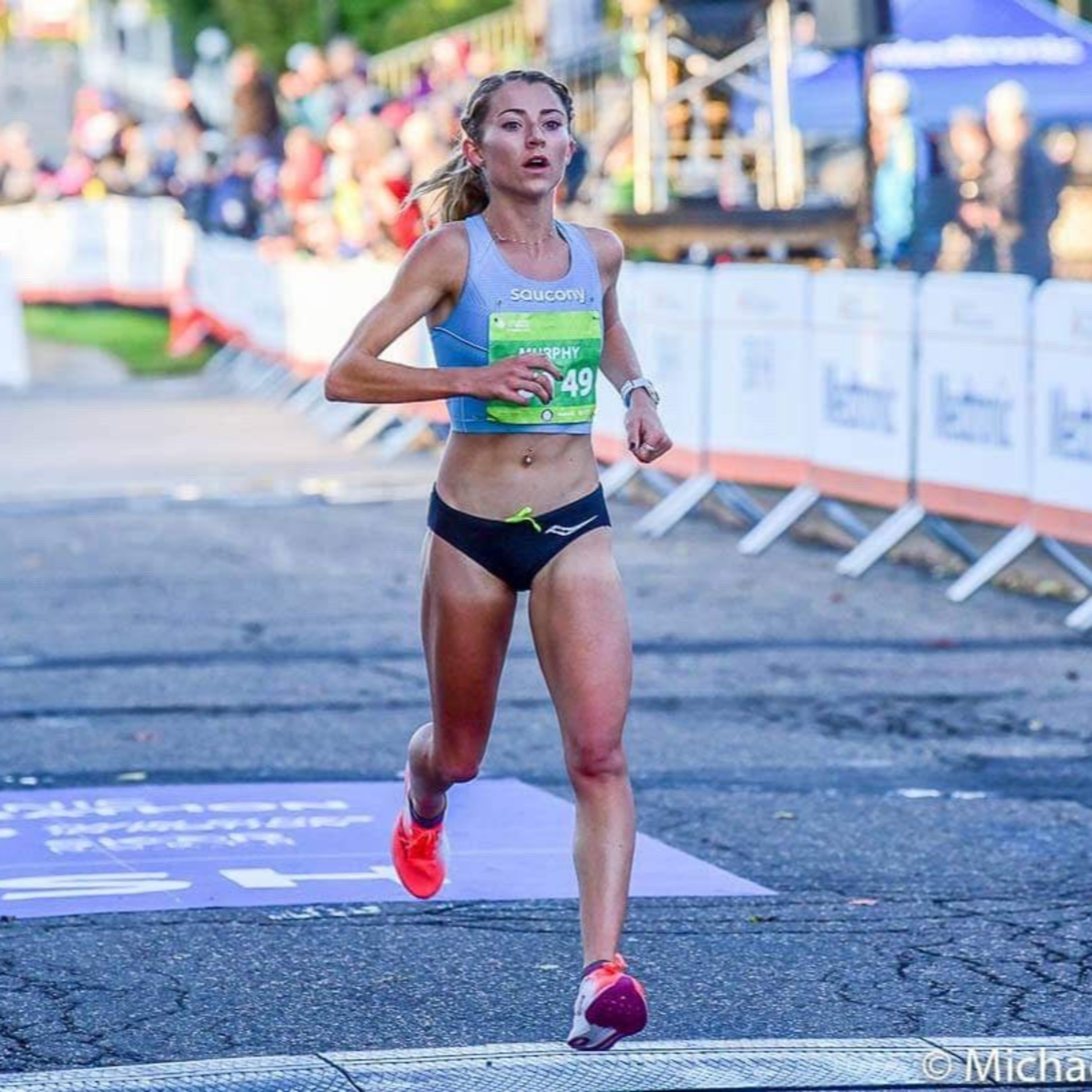 Strong Runner Chick Radio