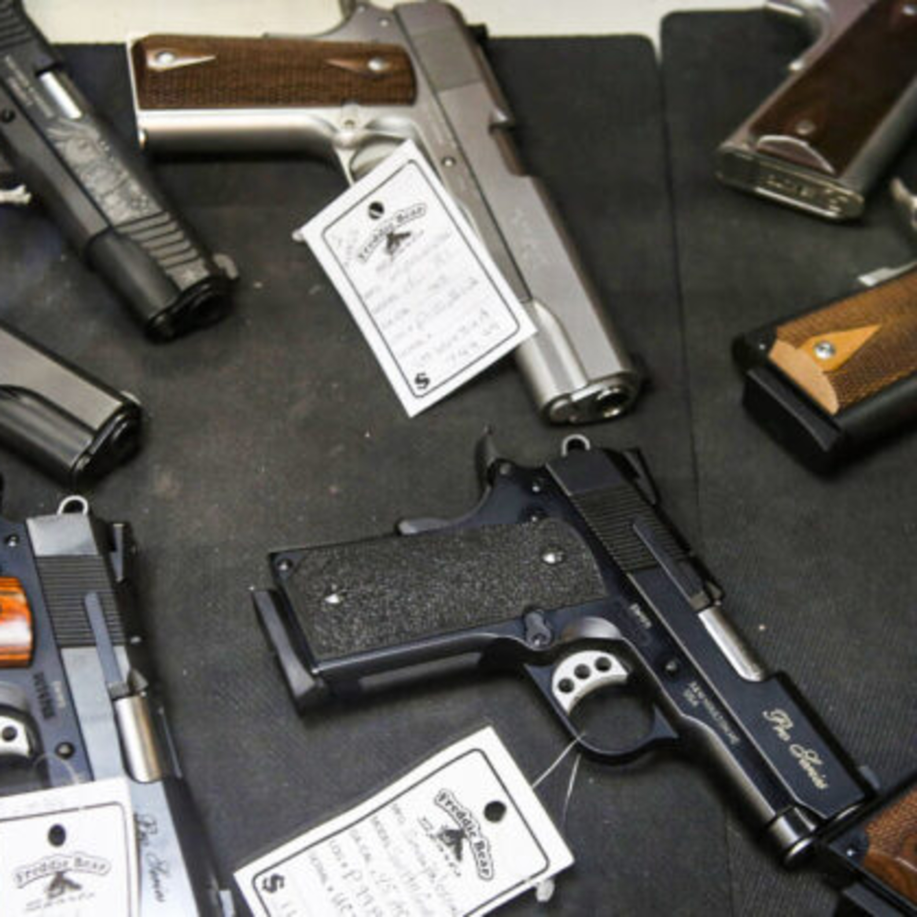 Ep. 1597: Illinois Sheriffs Say They Won’t Enforce Ban on ‘Assault Weapons’ episode artwork
