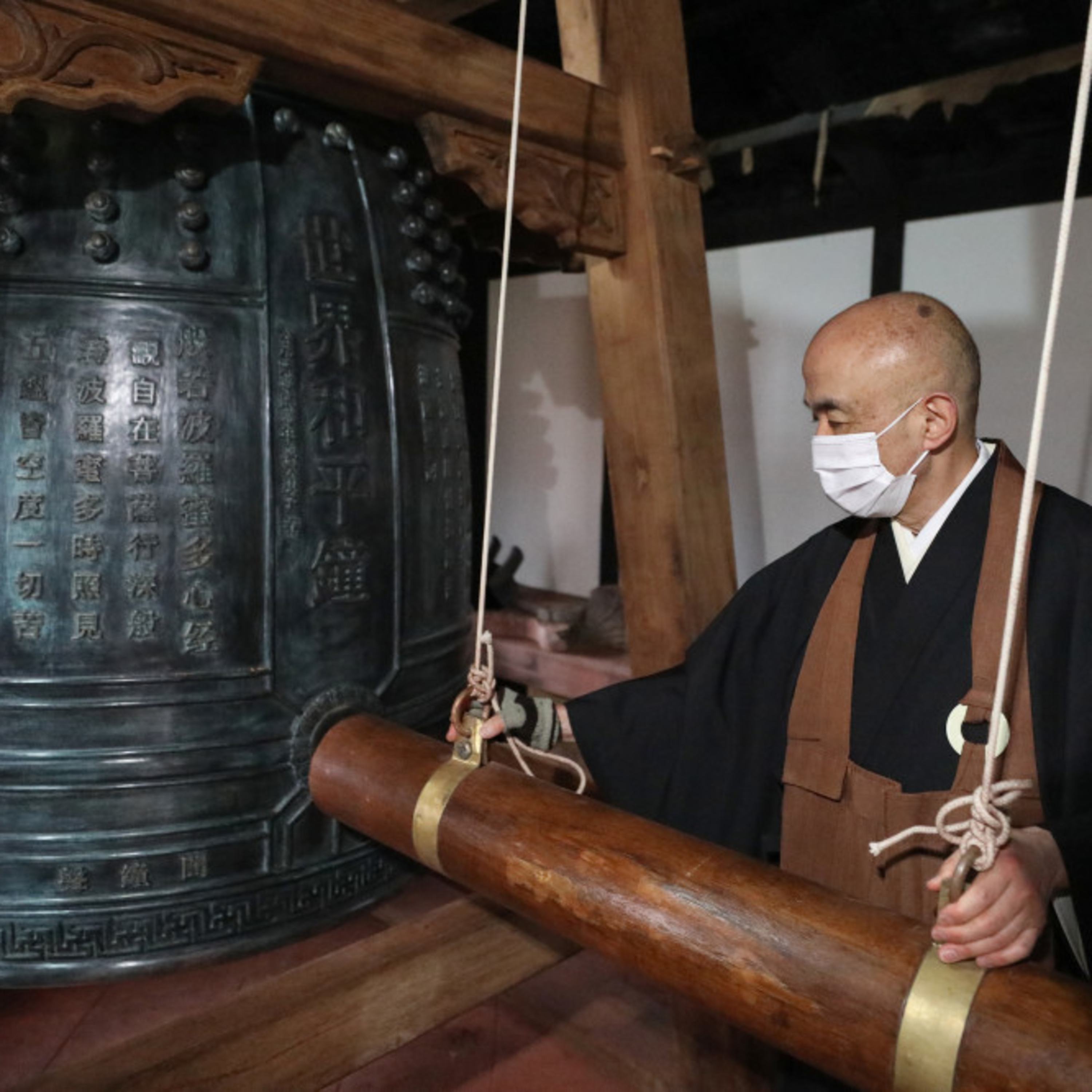 福建省、長崎の興福寺に「世界平和の鐘」を寄贈 episode artwork
