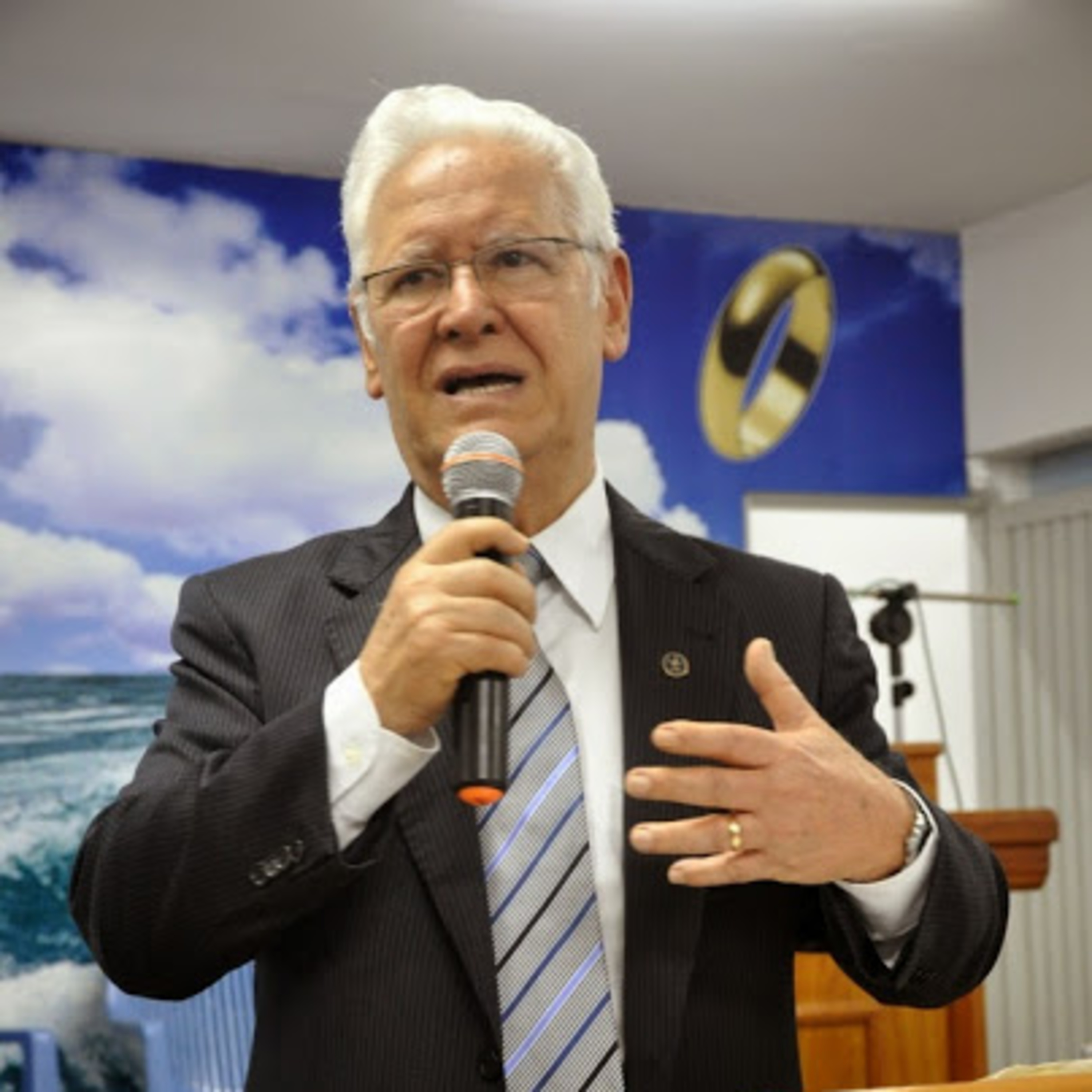 Amigos do Coração