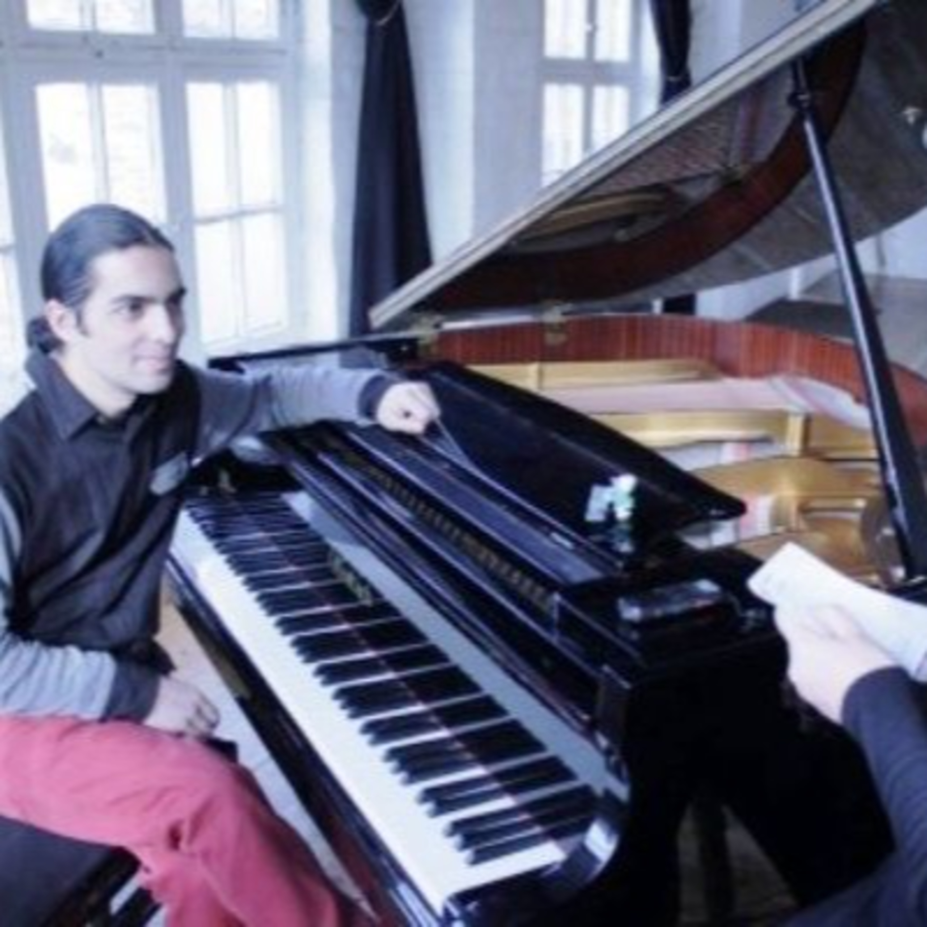 Fabio Tedde incanta con la sua musica episode artwork