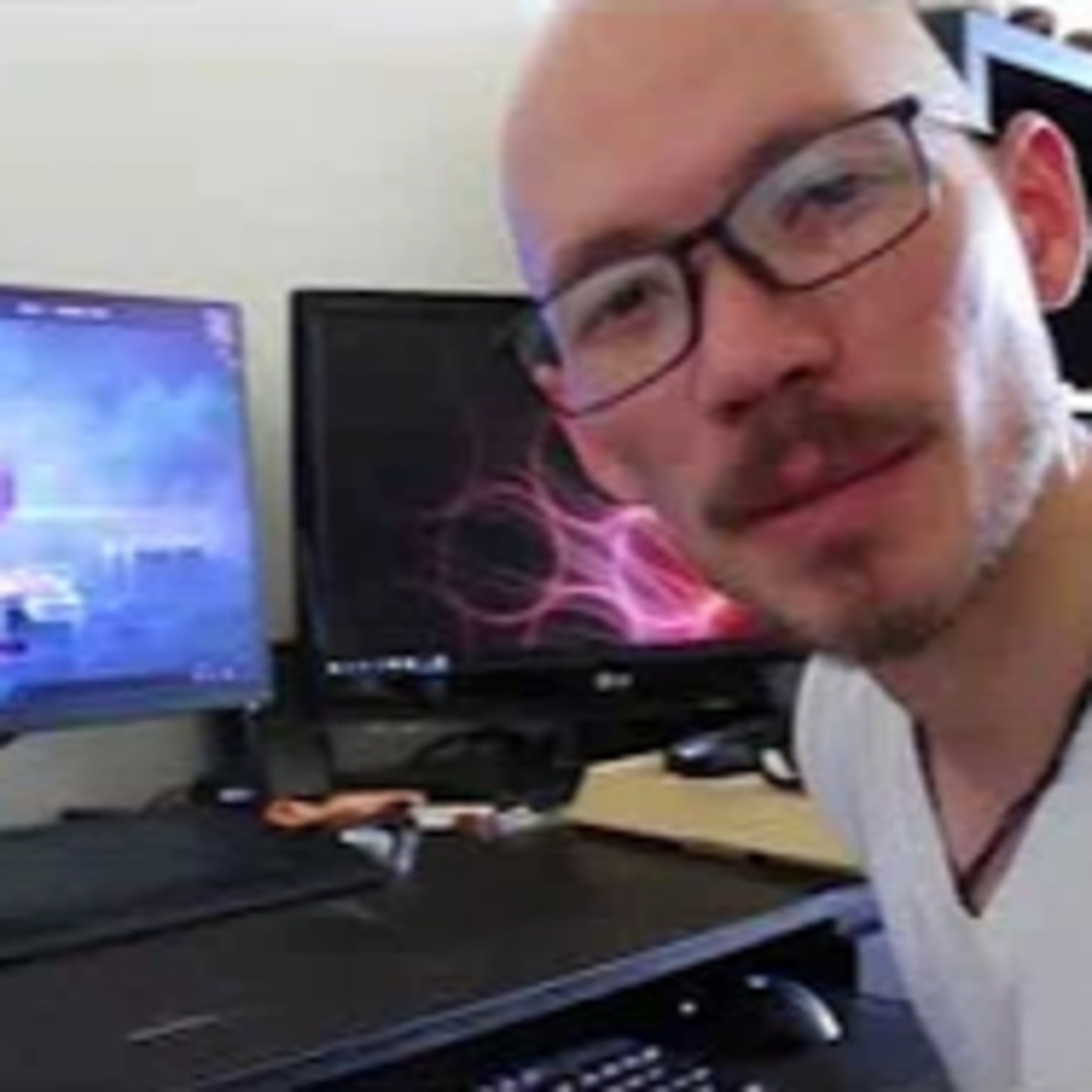 El BlockChain y la segunda revolución en los videojuegos. Programador explica. episode artwork