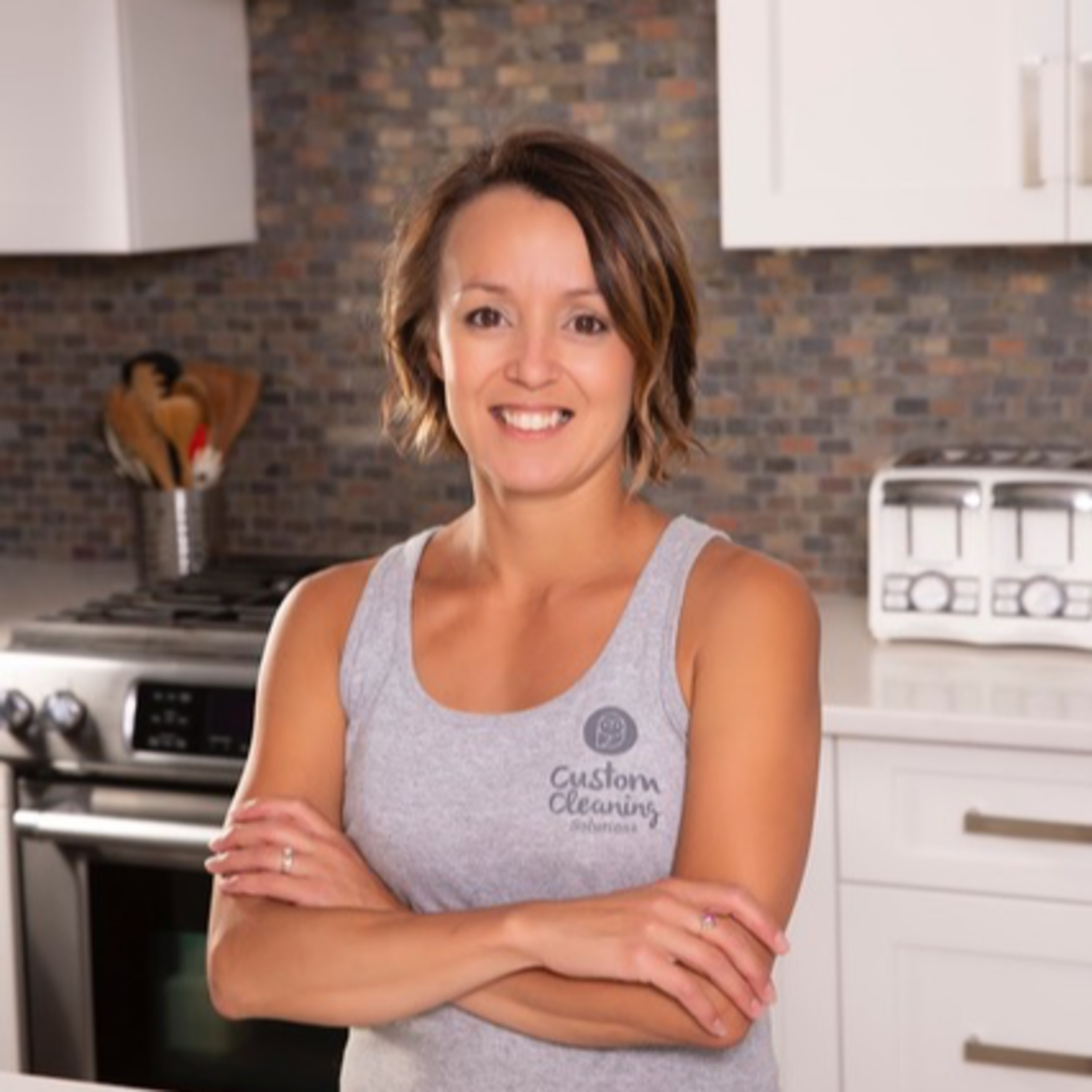 "My Favourite Cleaning Solutions" with Daleen Qazilbash of Custom Cleaning Solutions Inc. episode artwork