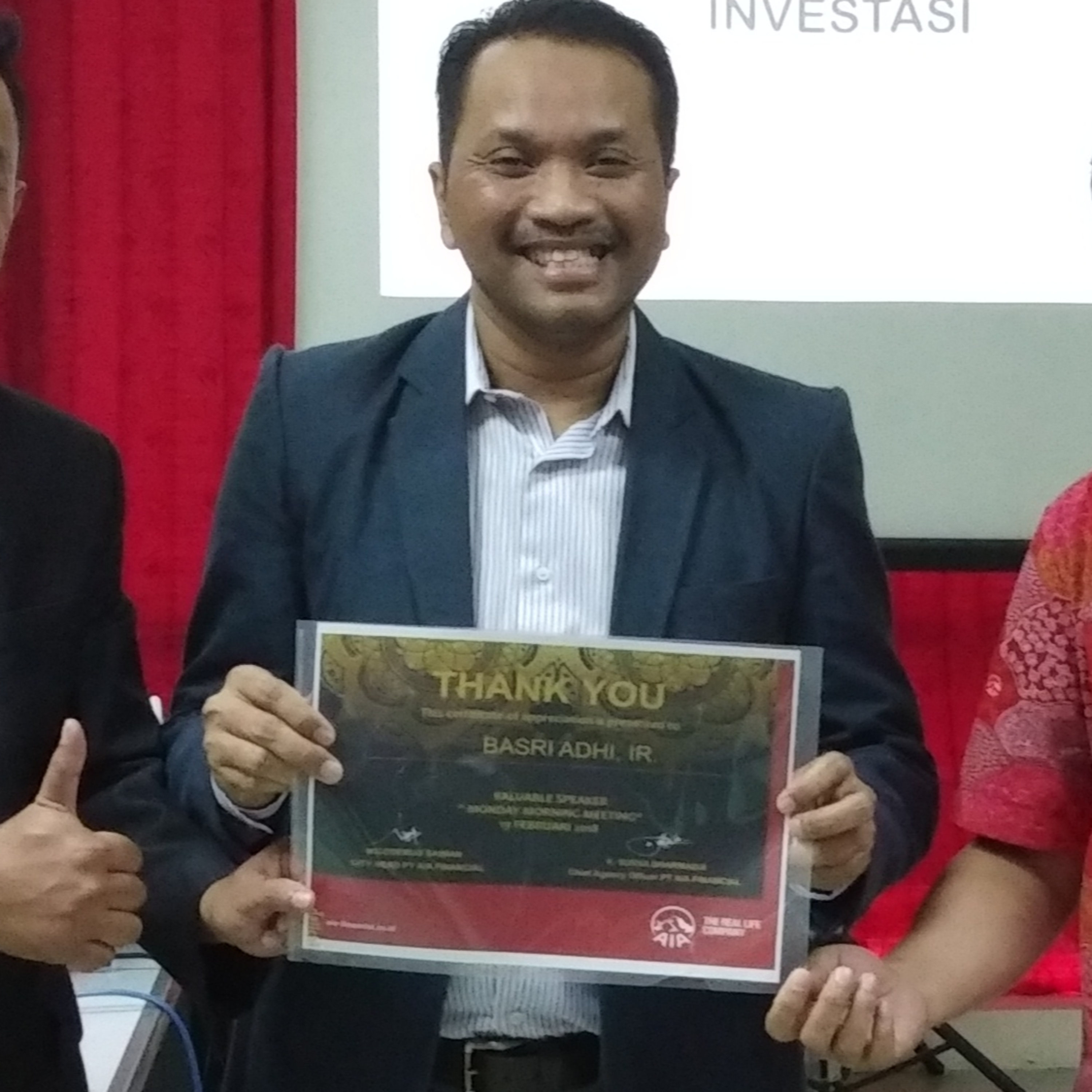 Memungut Cerita di Perjalanan