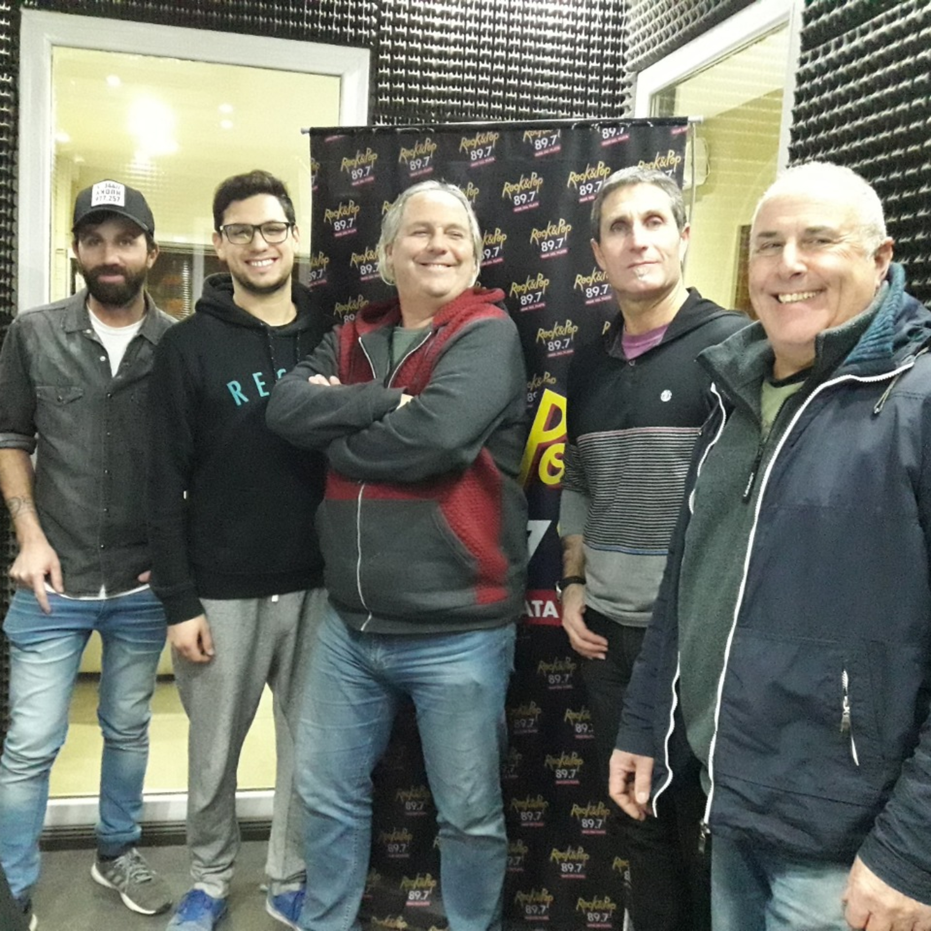 Acústico y entrevista de La Resaca en #Nocturnia Acústico y entrevista de La Resaca en #Nocturnia