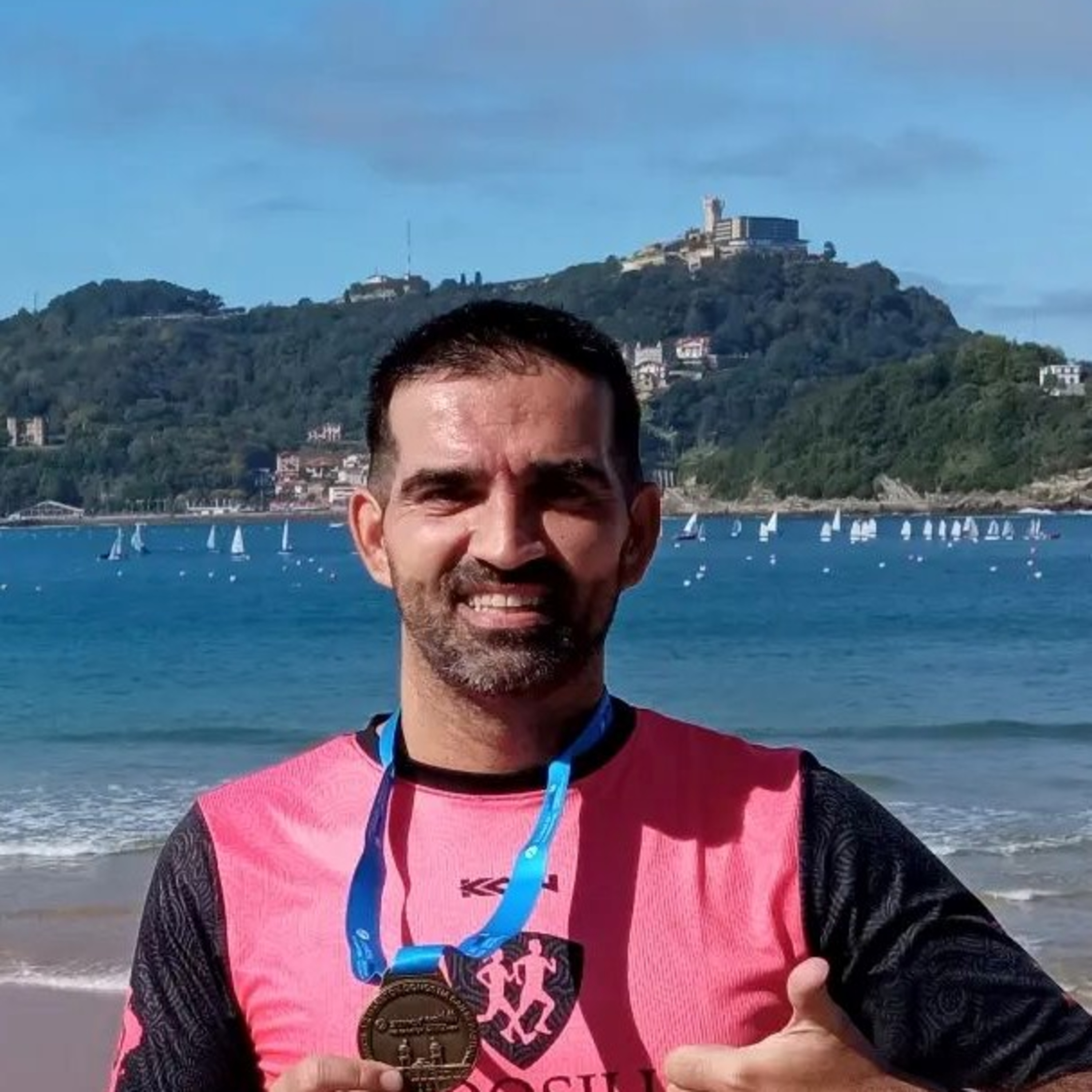 Episodio 125. Entrevista a Iñaki Gonzalez, que nos habla de la carrera popular Villa de Andosilla episode artwork
