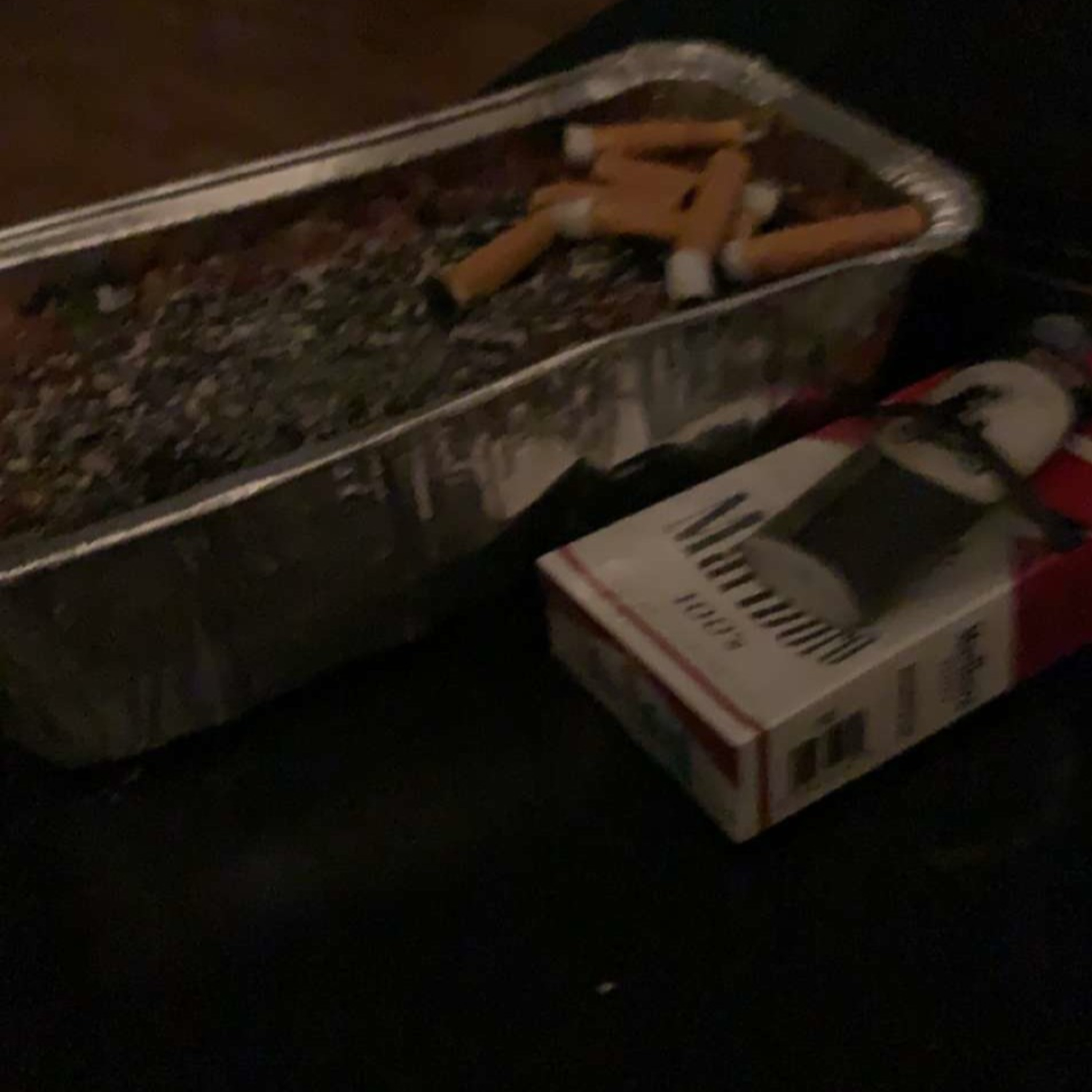 Vanna Nana - Cancel Culture, Fruitcake ashtrays and why fish should be reptiles thumbnail