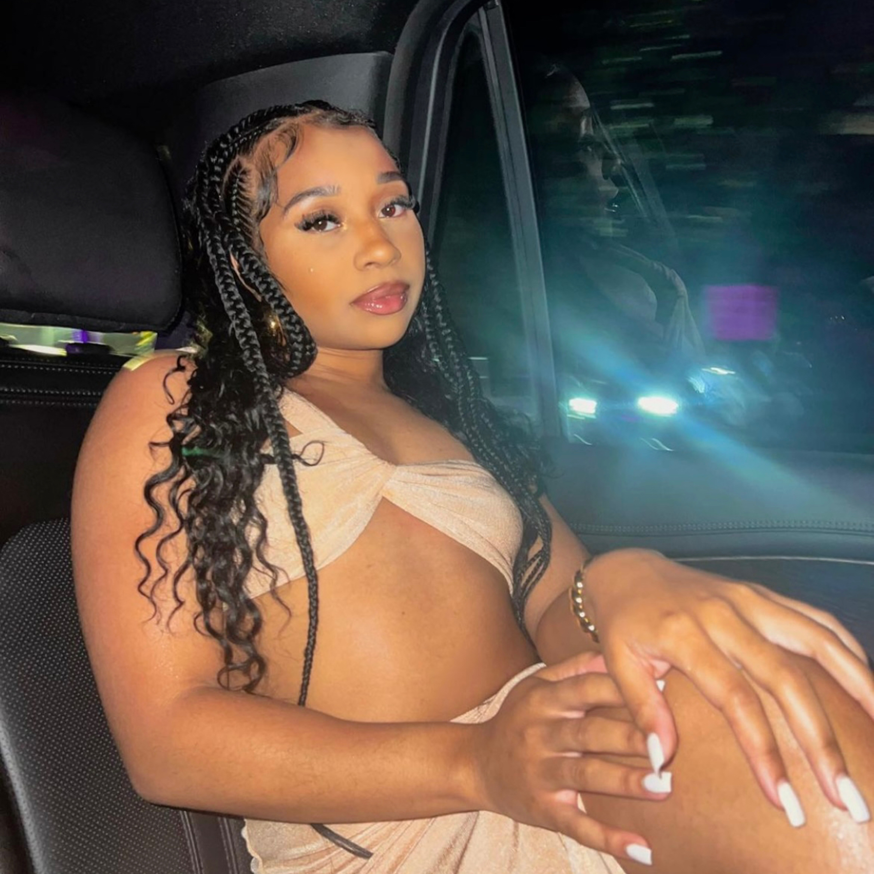 The Pineapple Show With Jaleah