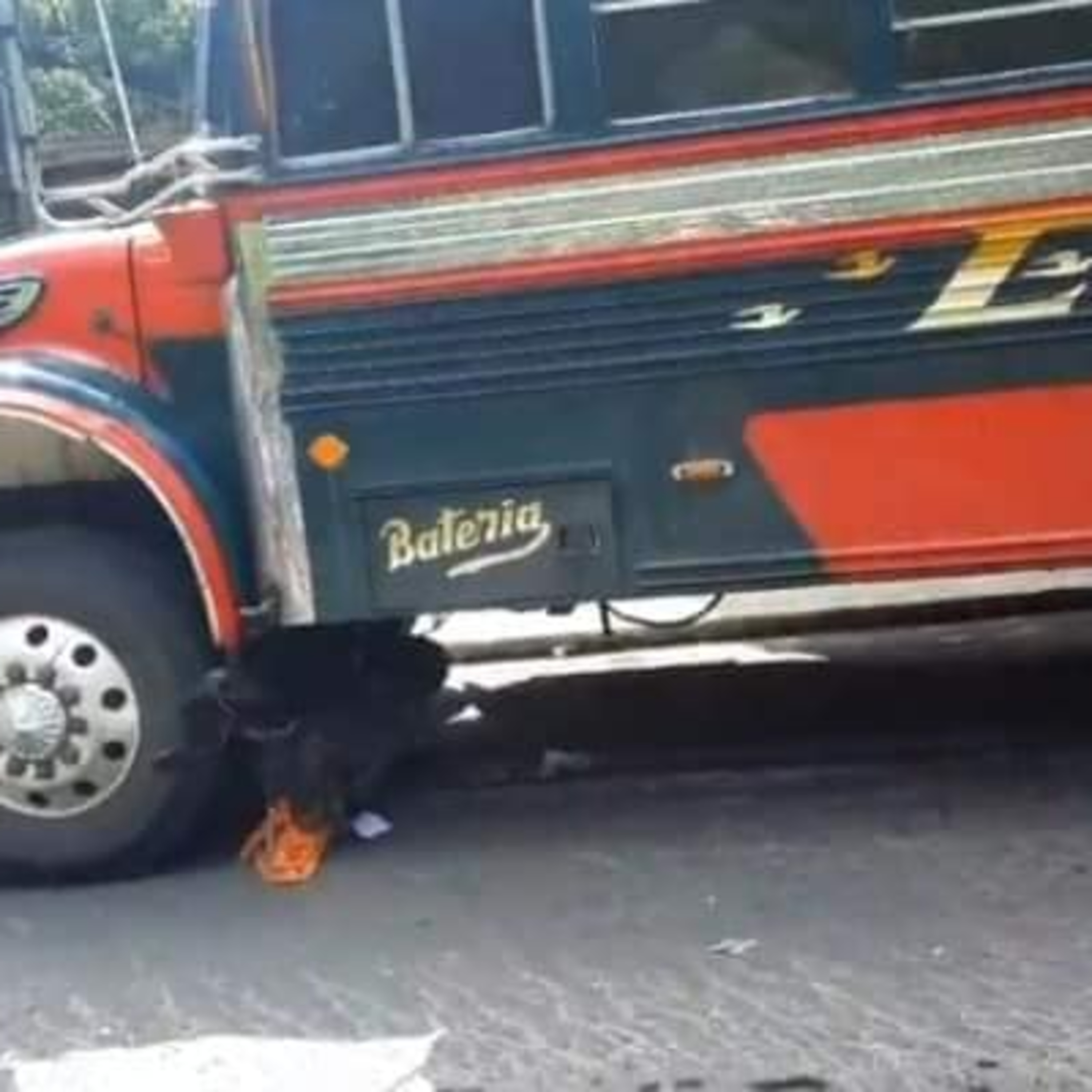 Motorista fallece en accidente. episode artwork