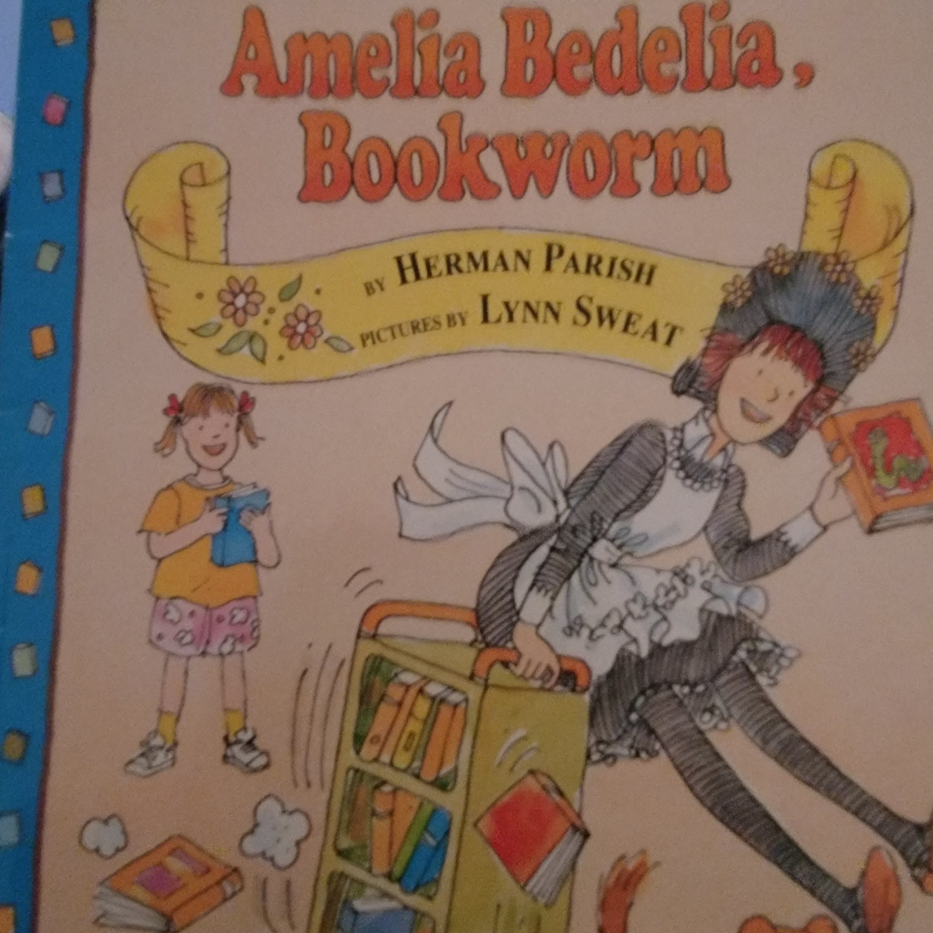 Amelia Bedelia: Bookworm  episode artwork