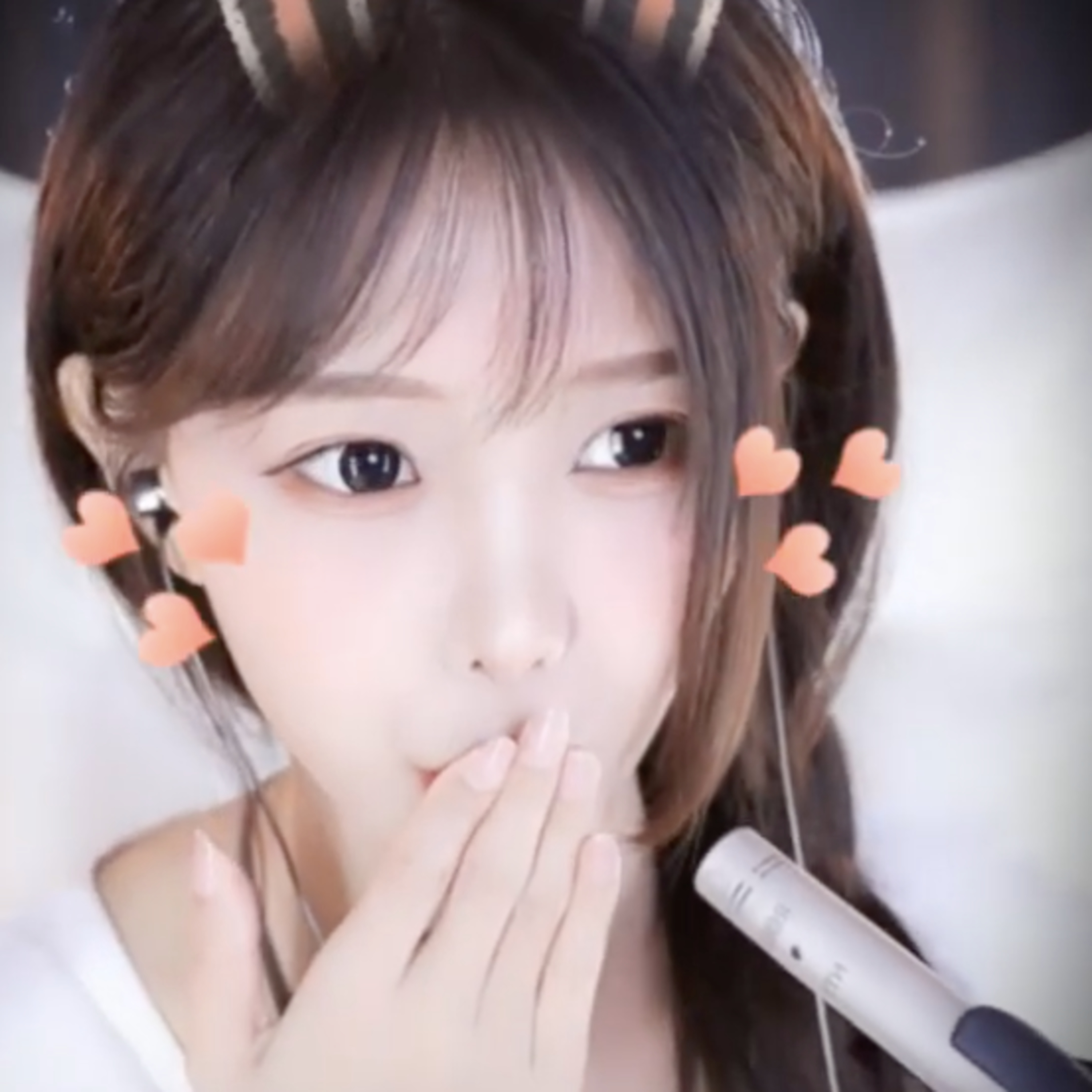 ASMR Ear cleaning & Mouth sounds 尤優Baby