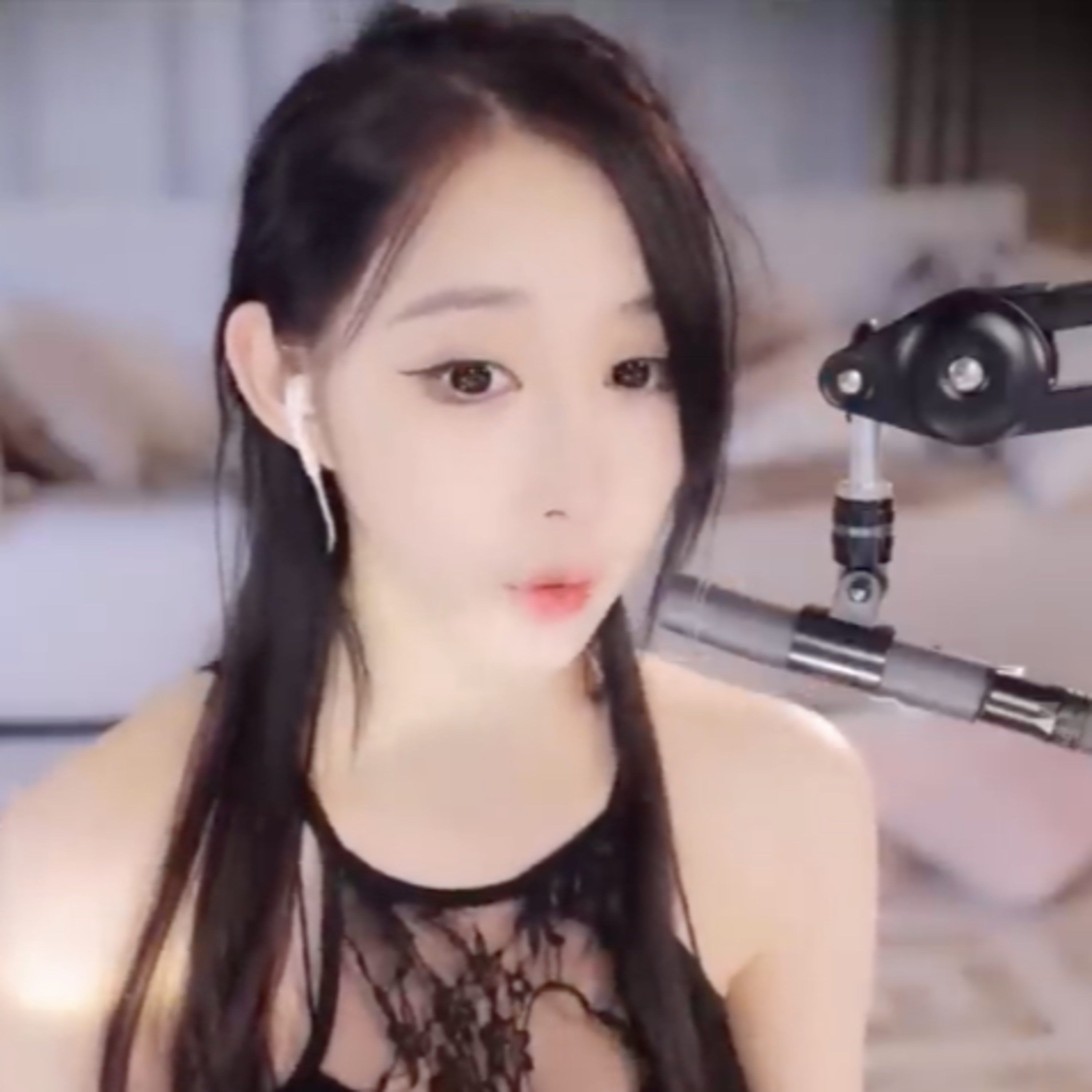 ASMR Ear blowing耳邊吹氣 手勢放鬆 周童潼