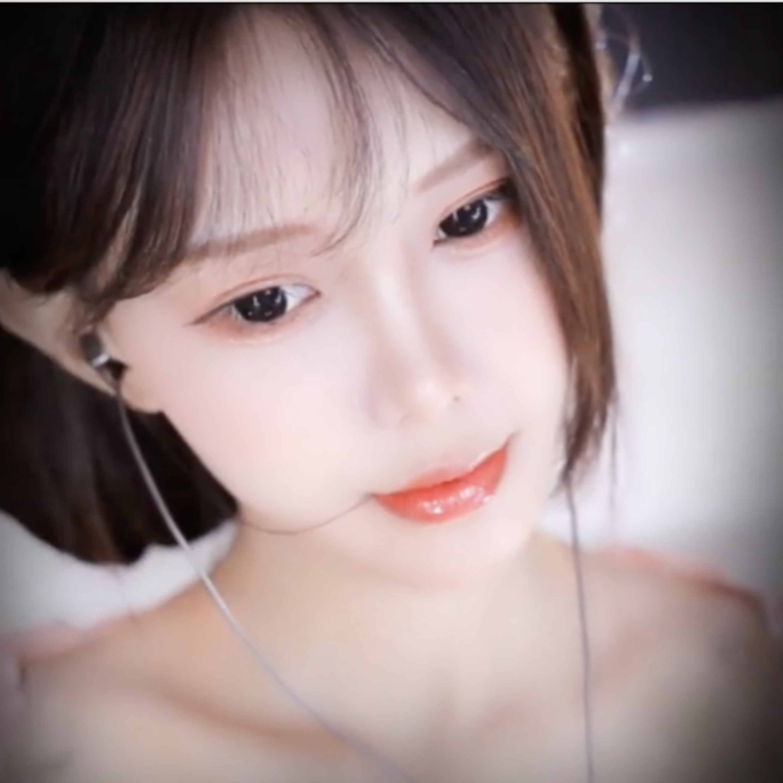 ASMR blowing ear kiss relax sleep 醉酒视角 耳边吹气 尤优Baby