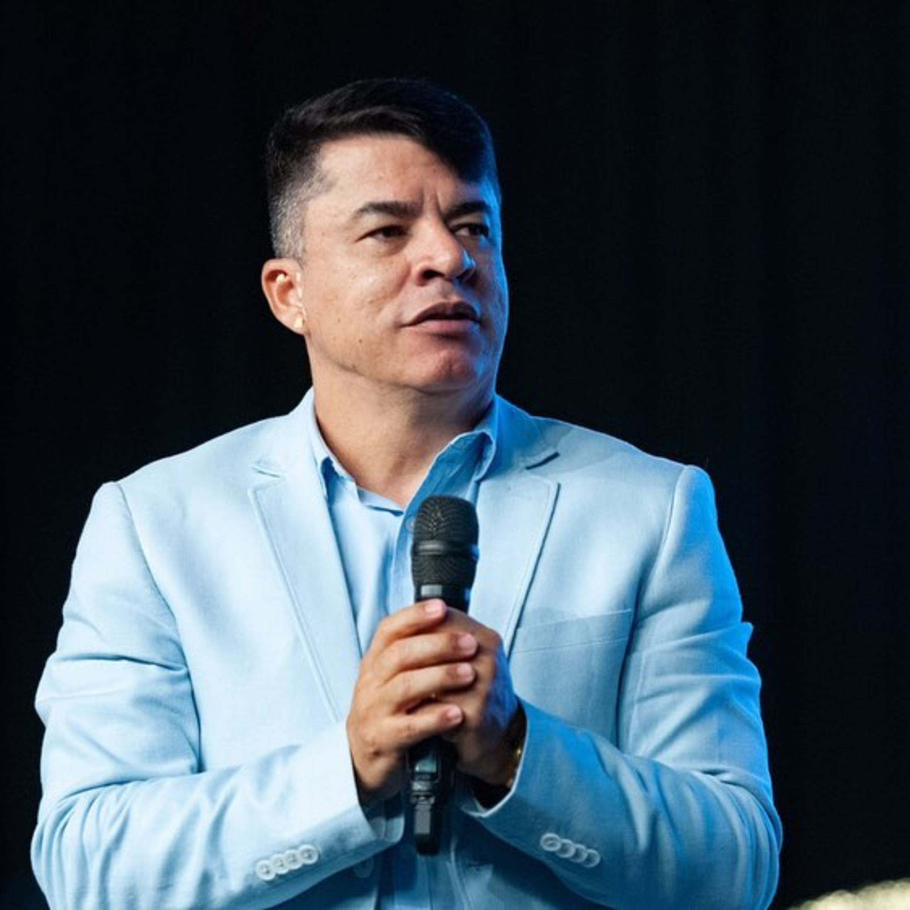 Pr. Flamarion Rolando