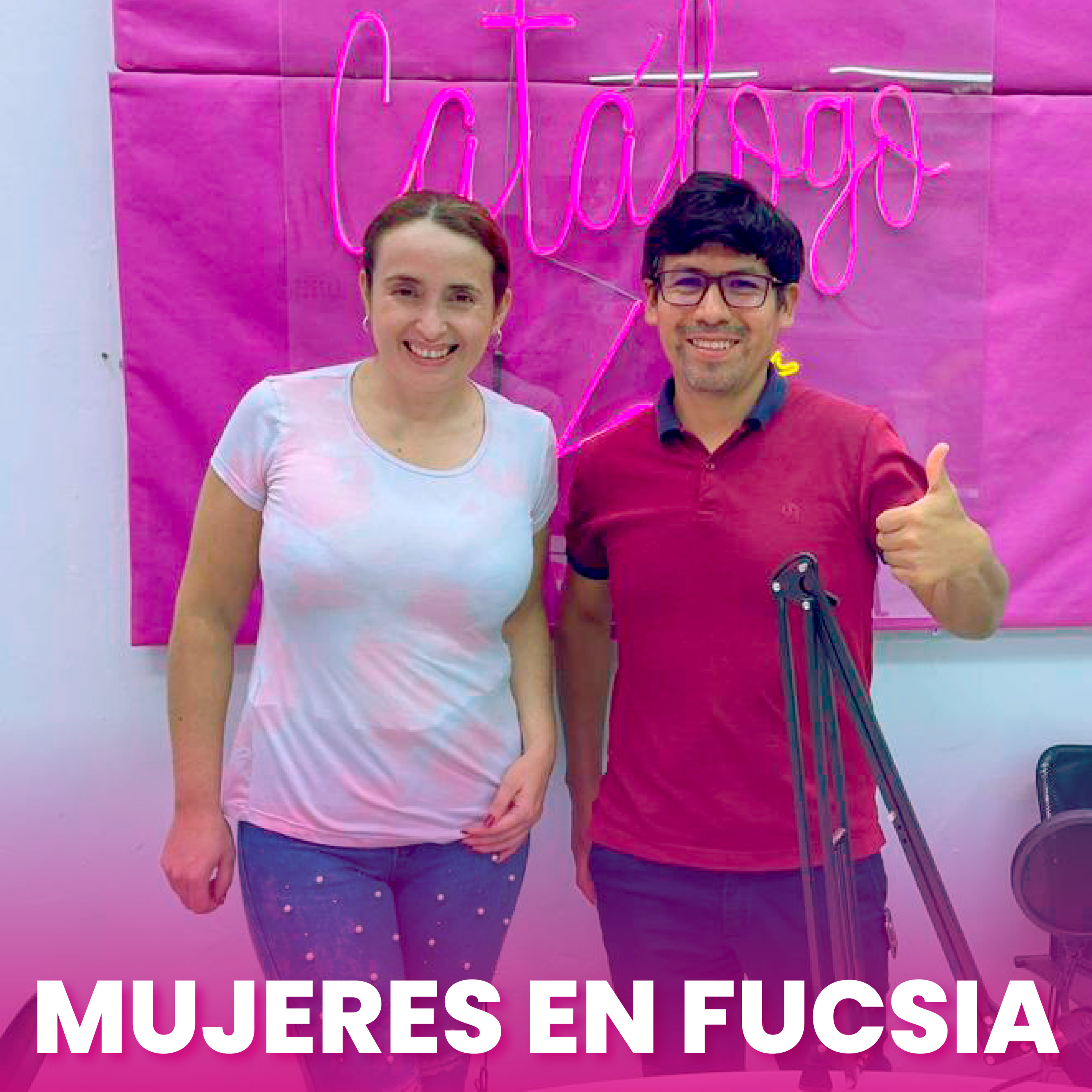 Mujeres En Fucsia