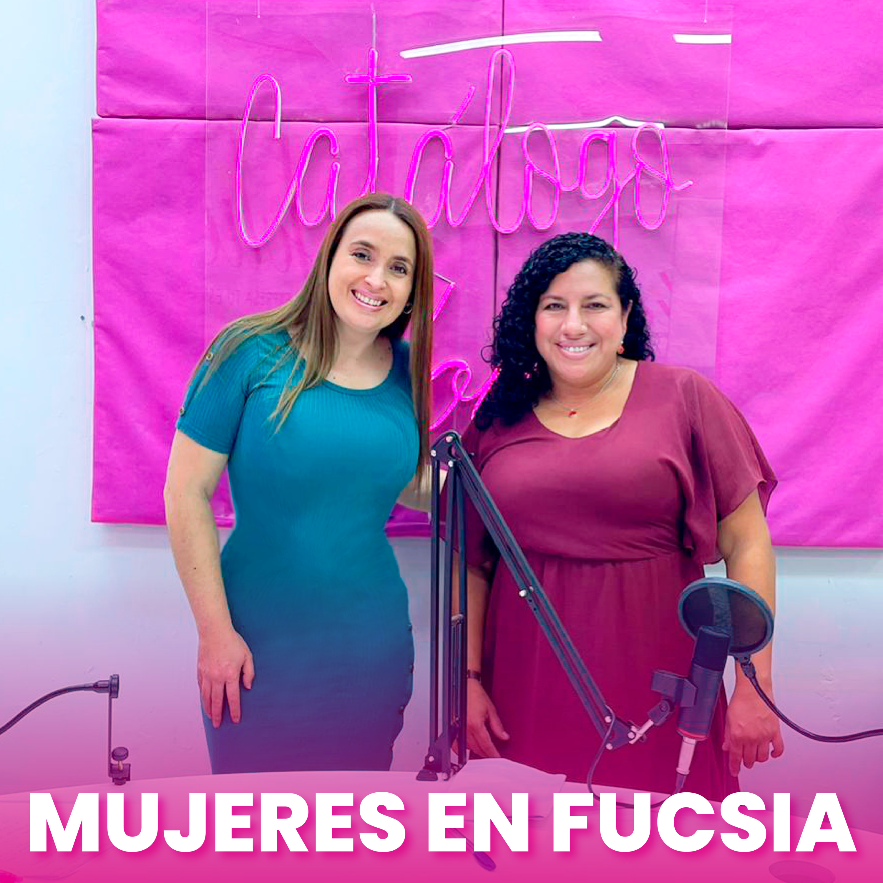 Mujeres En Fucsia