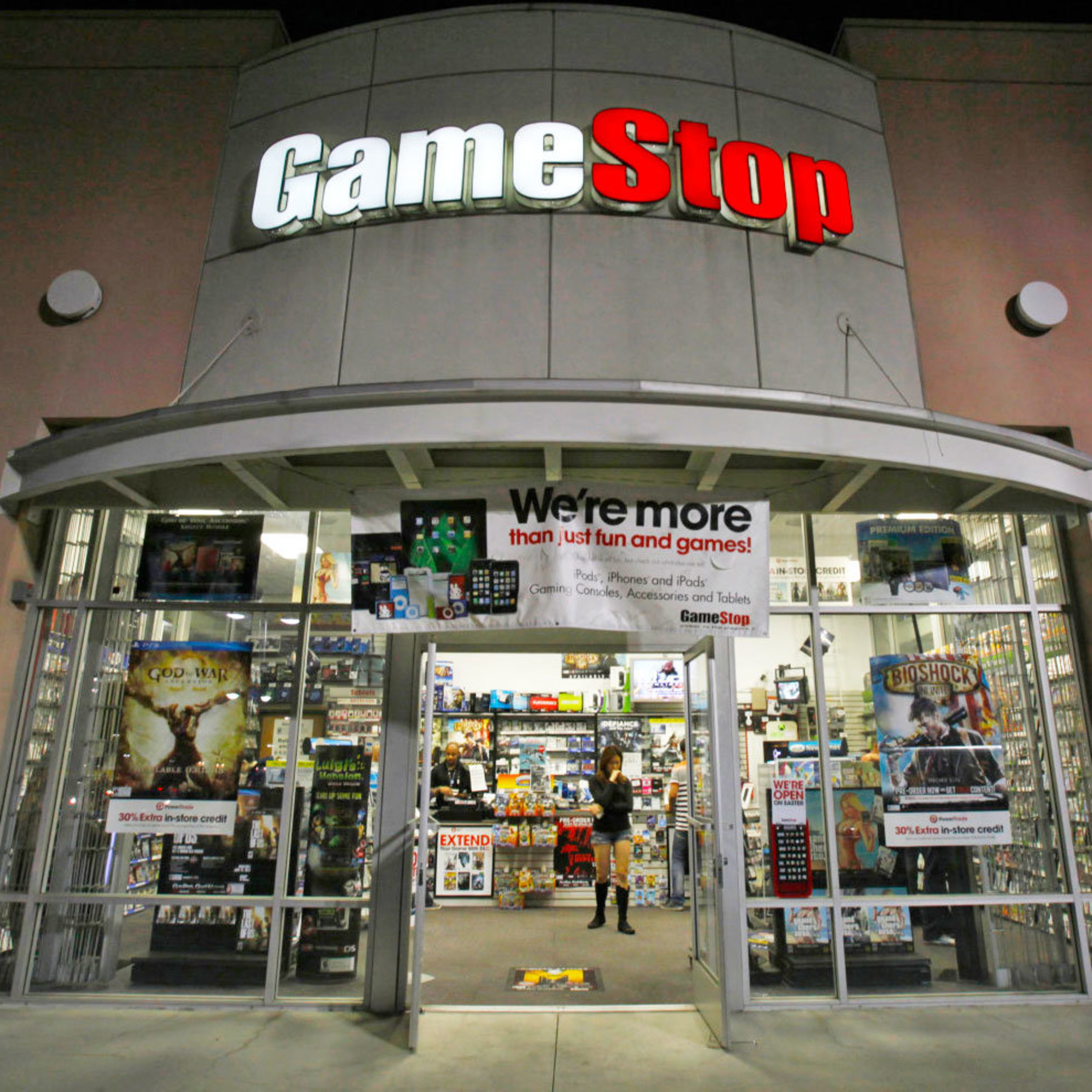 GameStop taps design firm R/GA to help keep its stores relevant