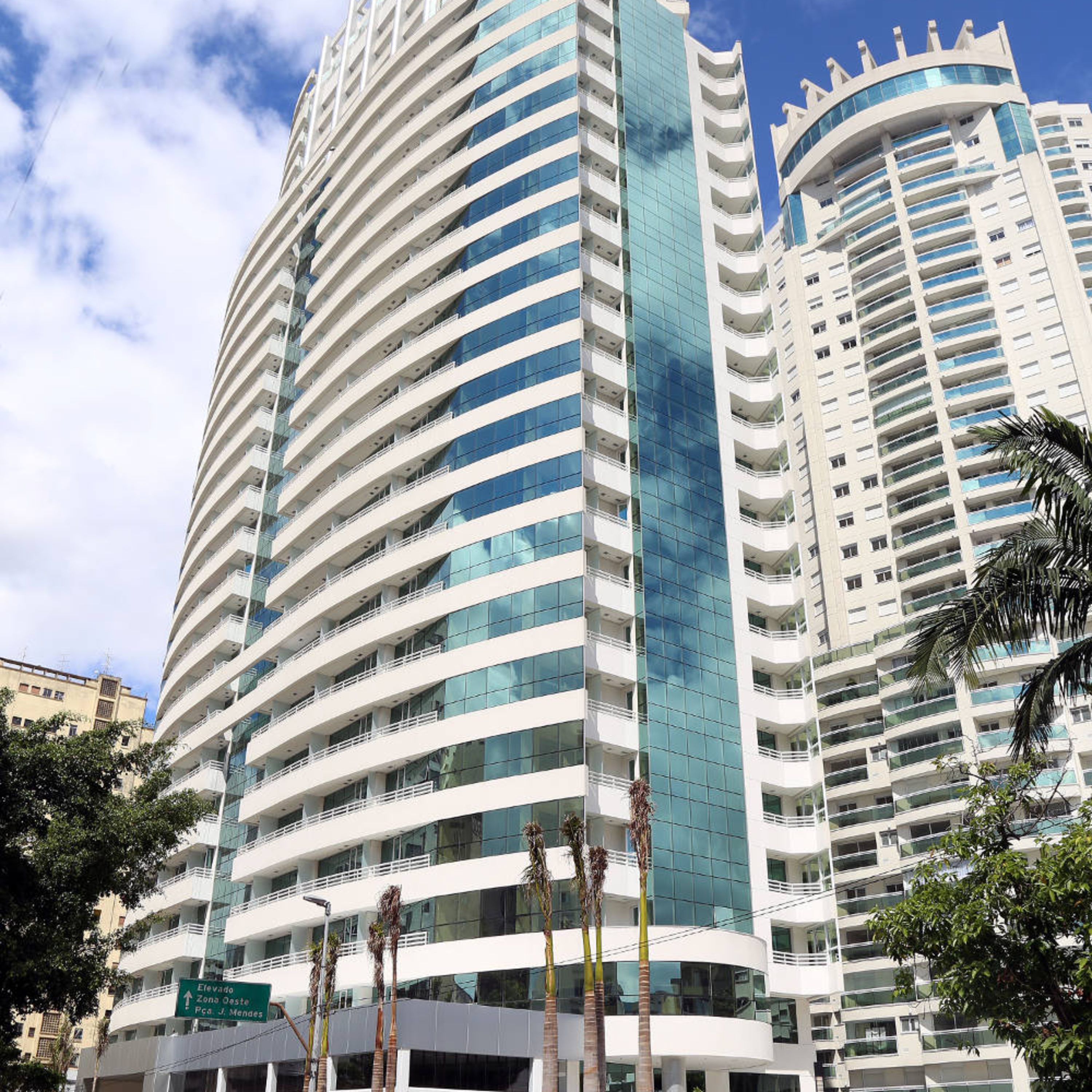 História do Hotel Cad'Oro - São Paulo de Todos os Tempos #9 episode artwork