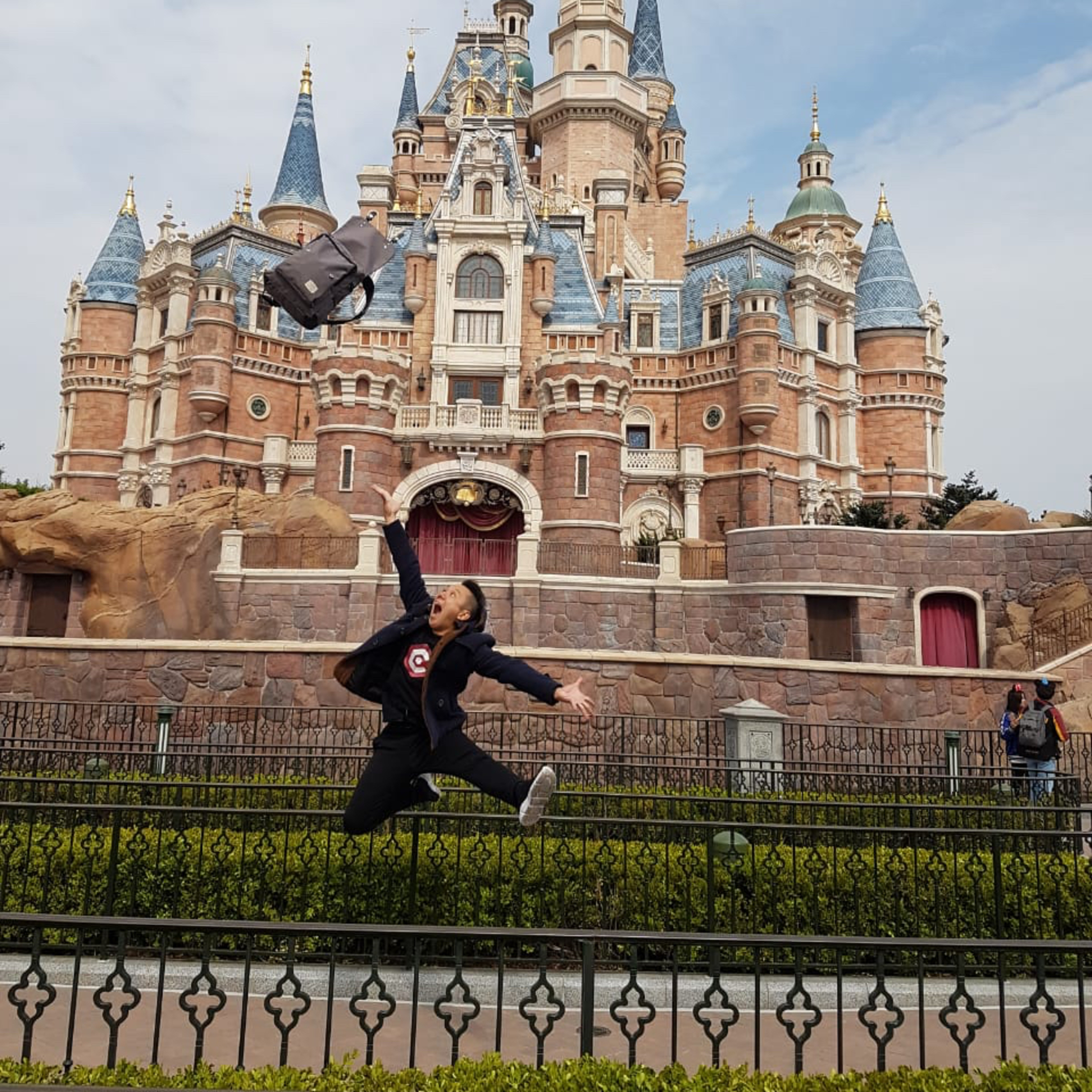 Podcast pertama Joni Liu