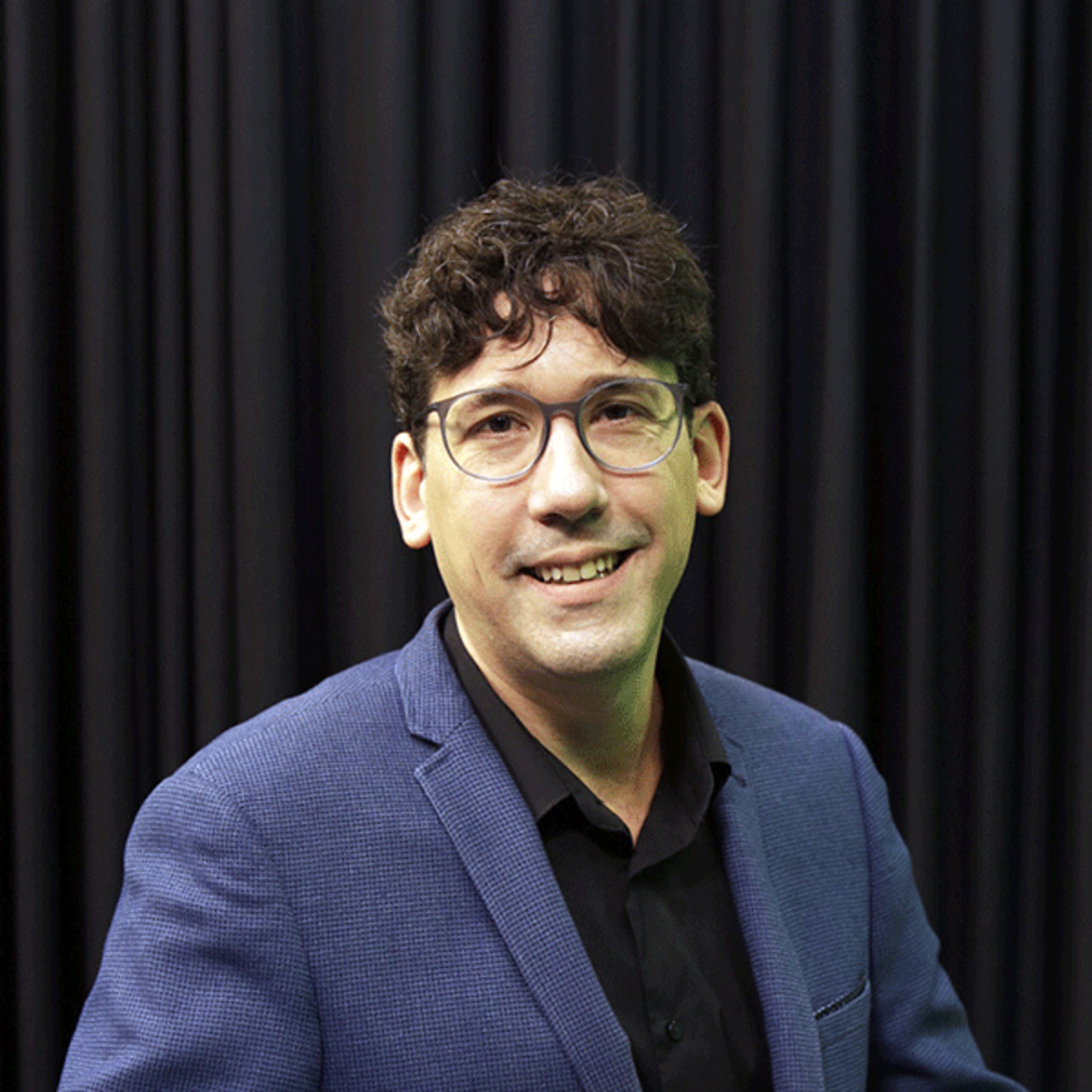 "Semana de quatro dias? Reduzir gastos de energia é um dos benefícios", defende investigador Pedro Gomes episode artwork