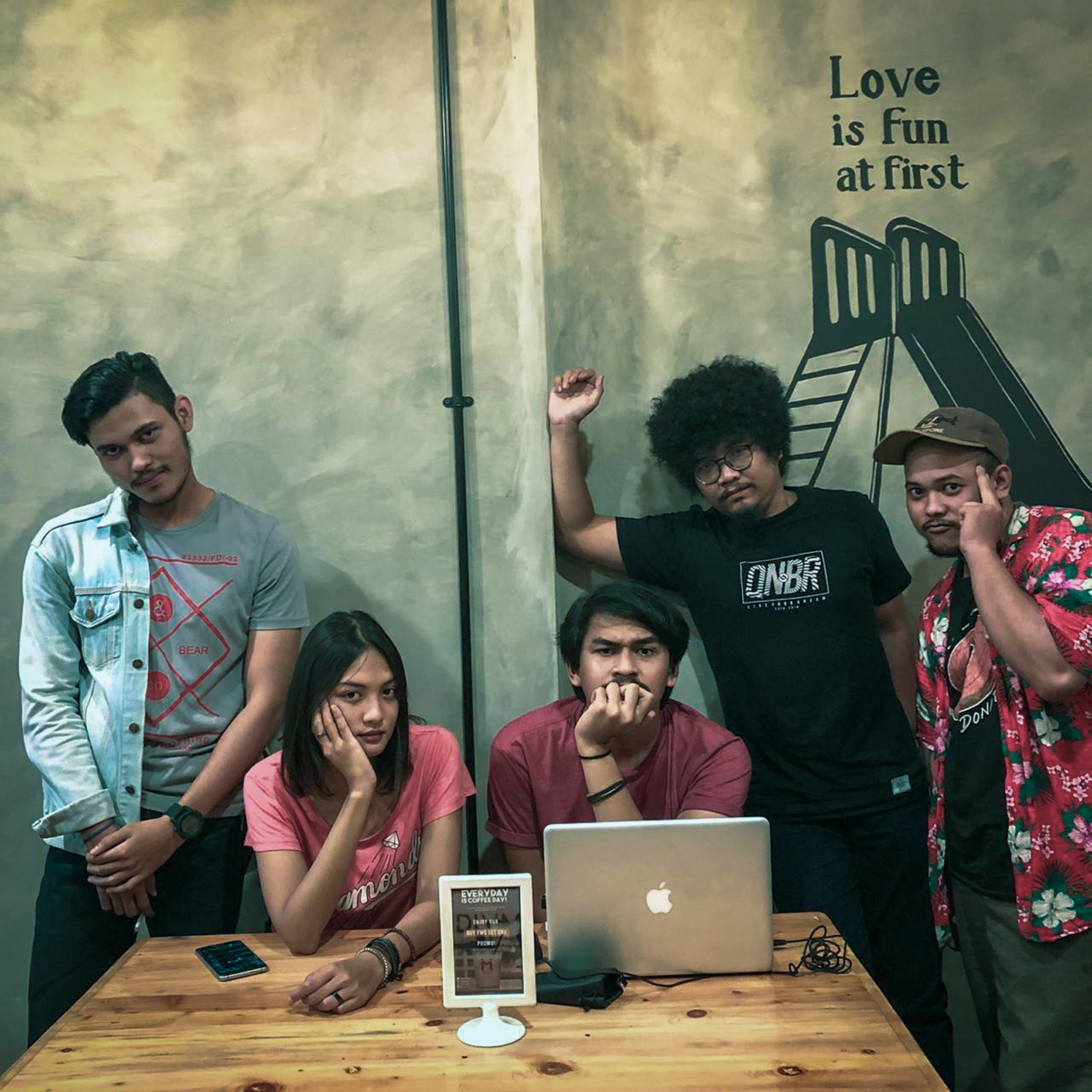 Ingin jadi fotografer Info Pensi?  episode artwork
