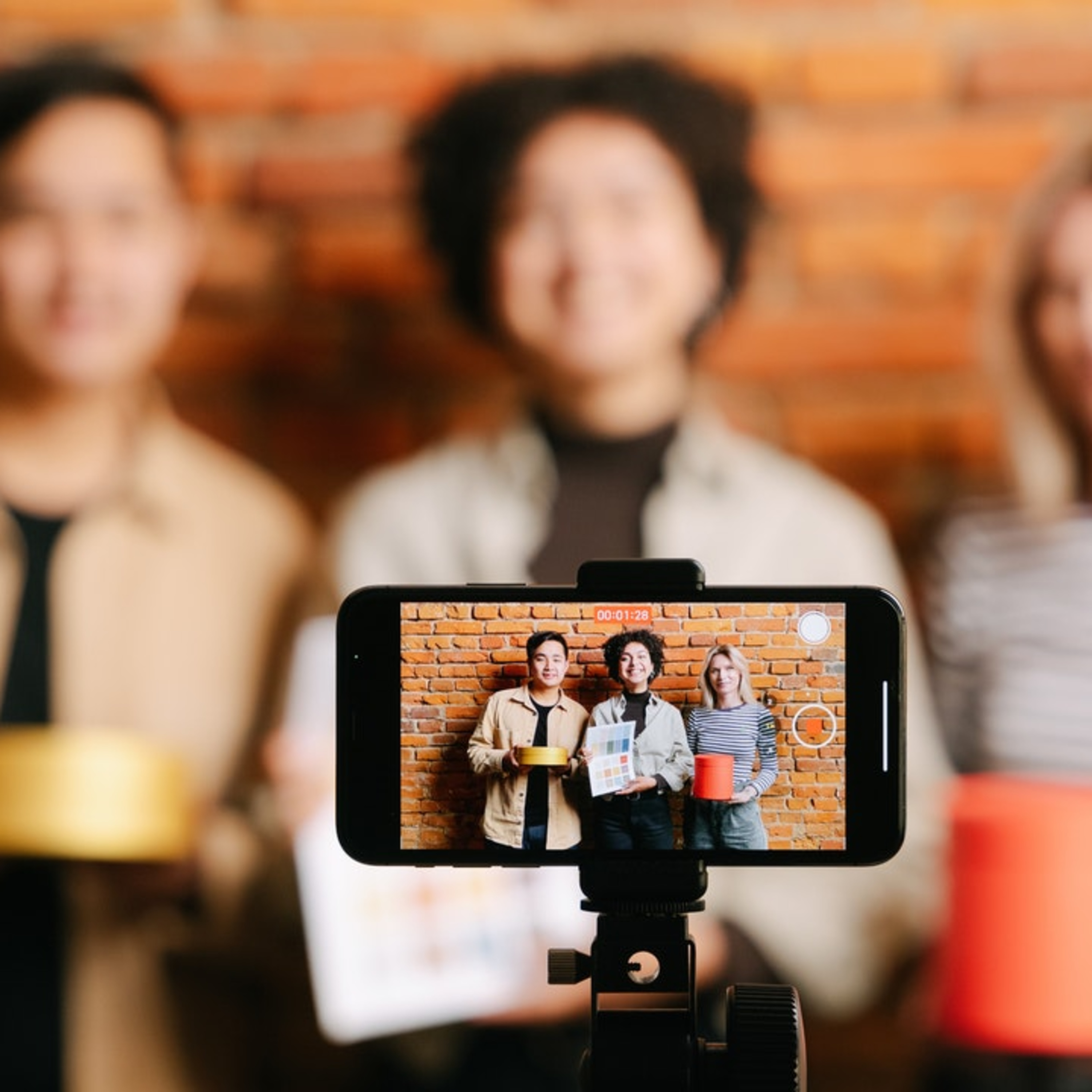 Multi-Hyphenated Creator Economy Disrupts Influencer Marketing 1.0 with Donnelle Branche episode artwork