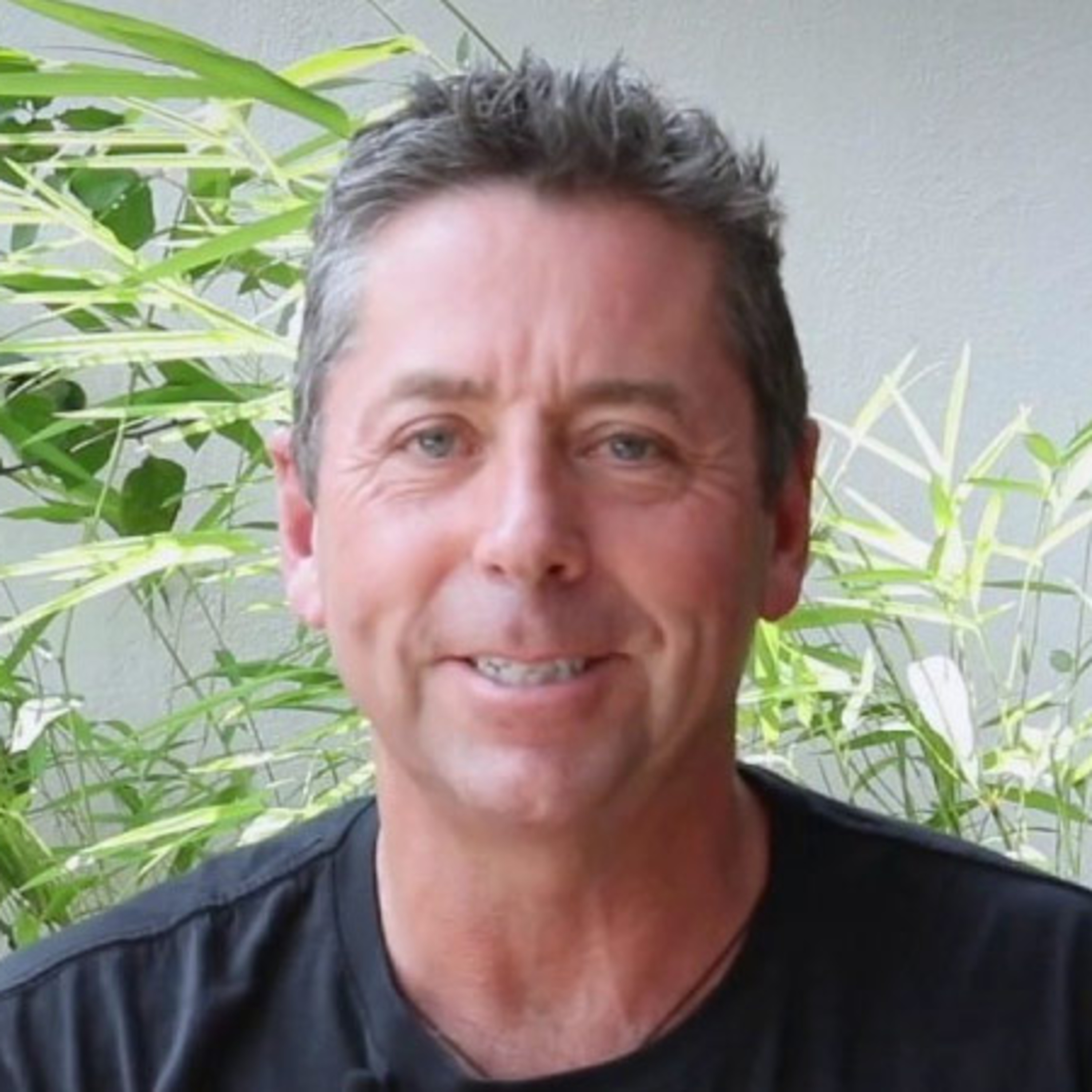 The world of work is changing with Geoffrey Hucker, CEO @ Work For Impact episode artwork