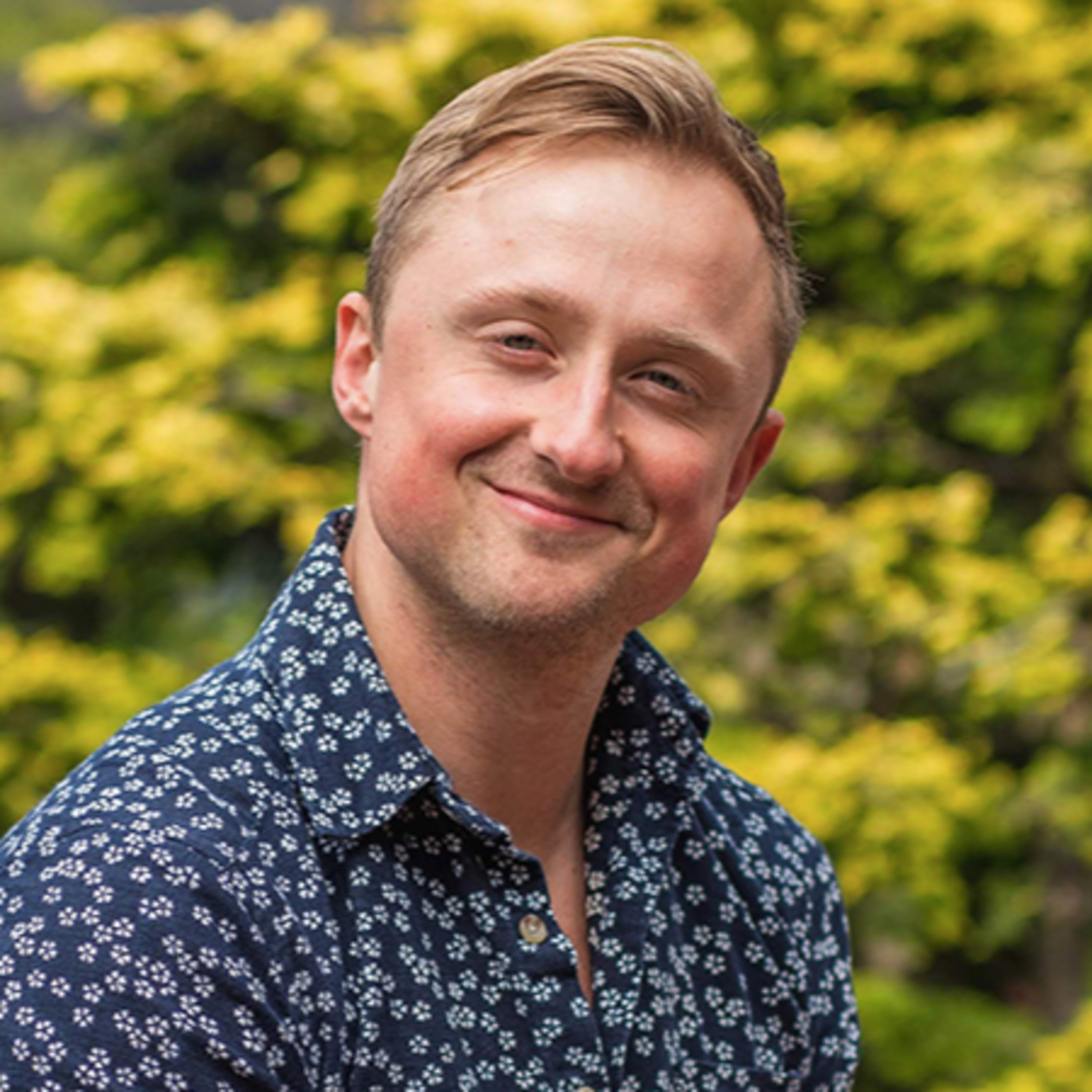 Accelerating Your Authority: 4 Steps To Winning Over Your Industry with Michael Gasiorek Founder & CEO @ Truth Cartel episode artwork