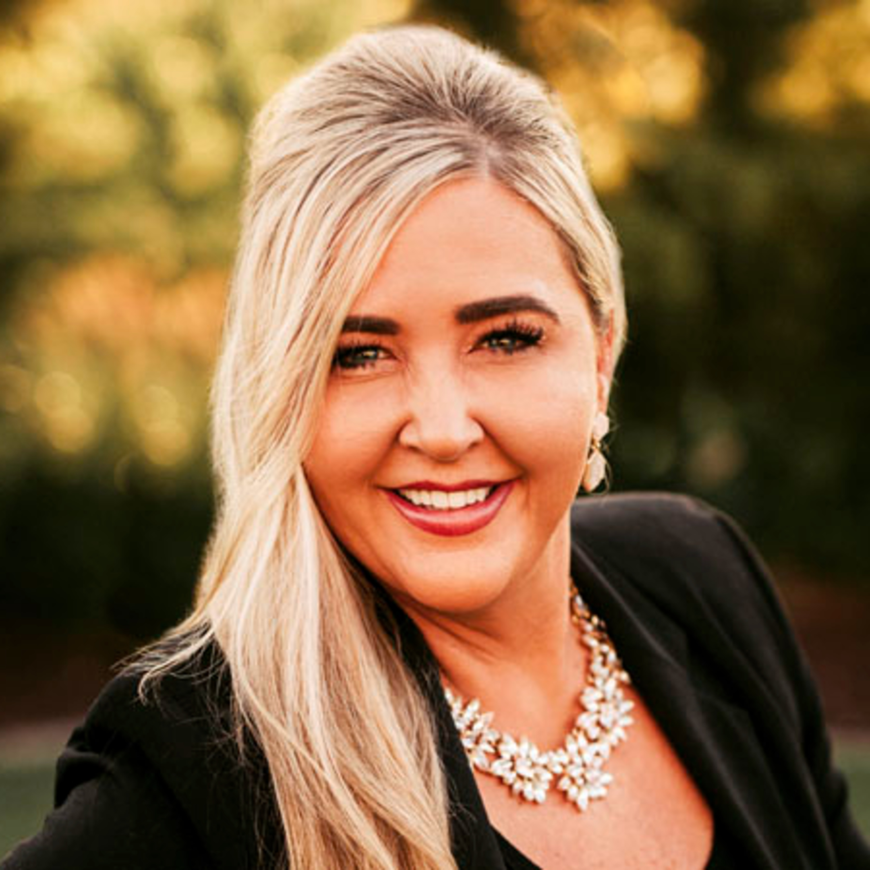 Tech for Good and the Impact of AI on All Humans with Jenn Bonine CEO & Co-founder @ RedRex episode artwork