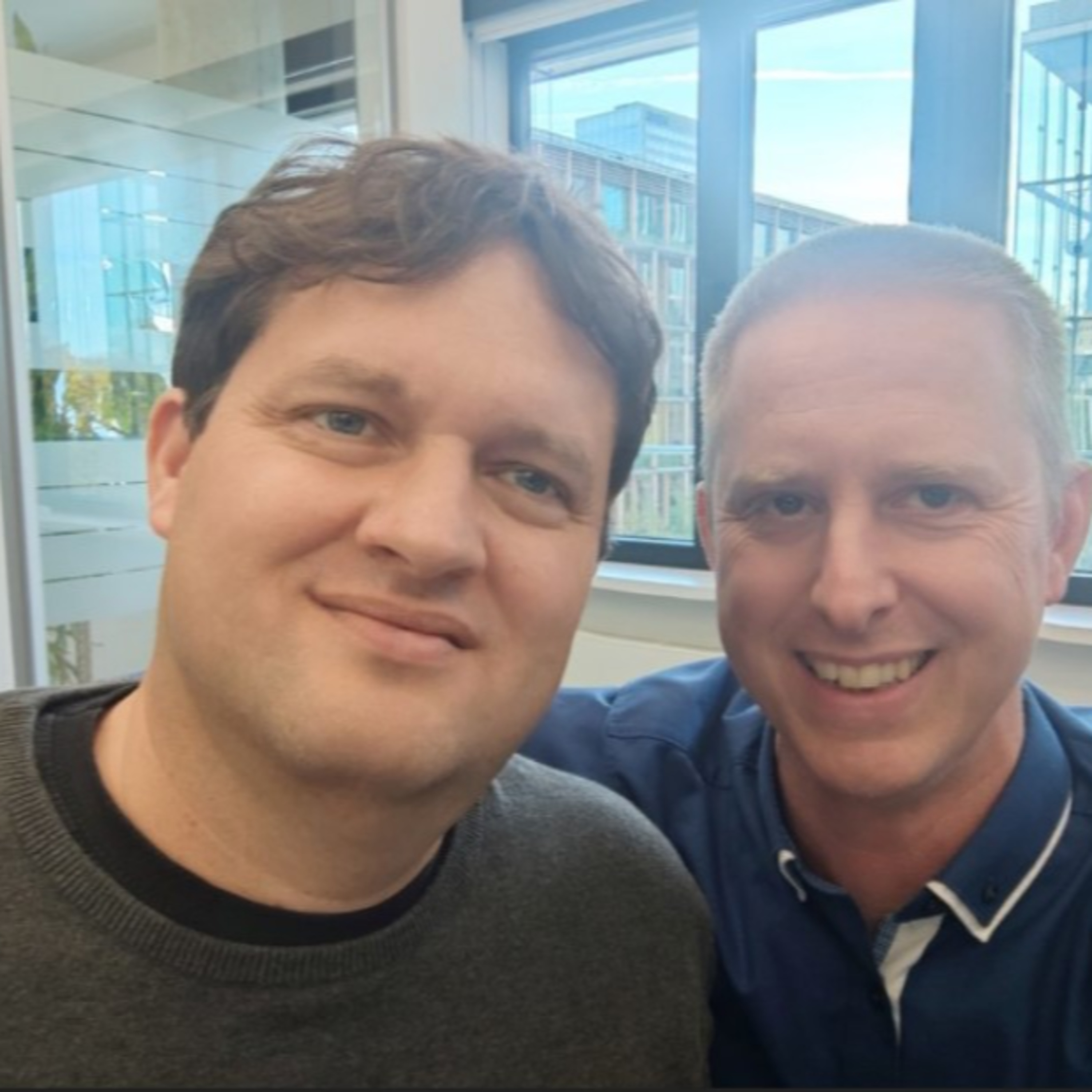 Zuckerbrot & PeitschenspieleMit Sicherheit unterhaltsammit Stephanus & Simon