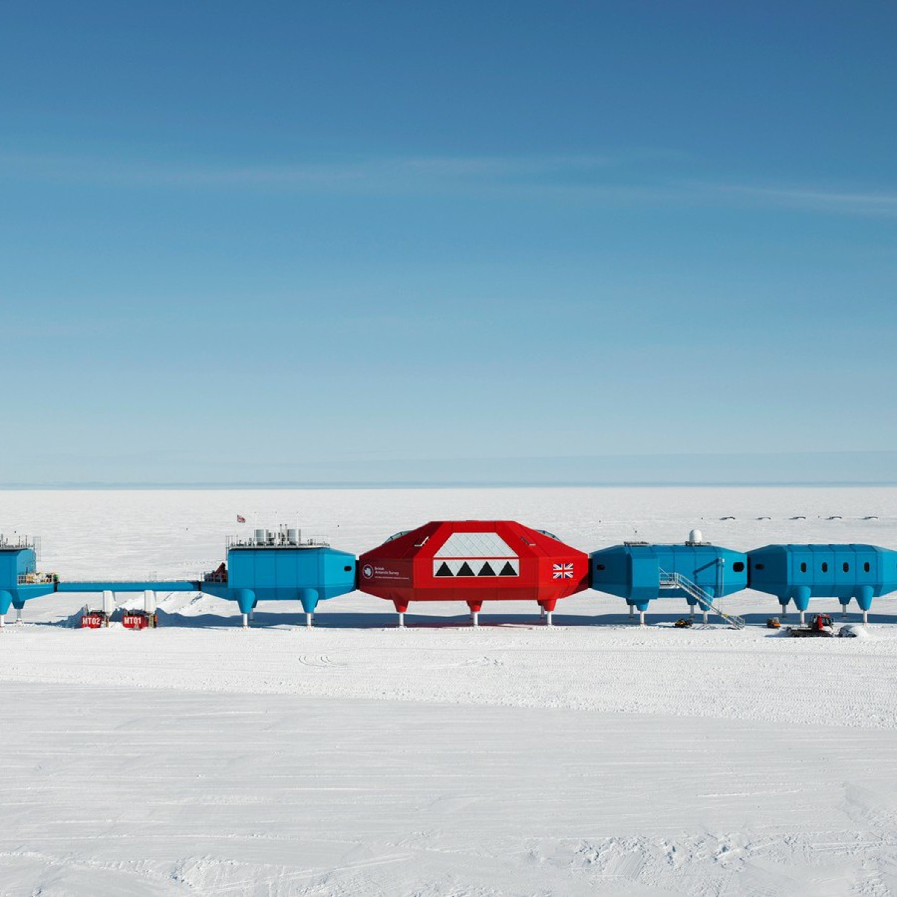Pilot, selected to the ice