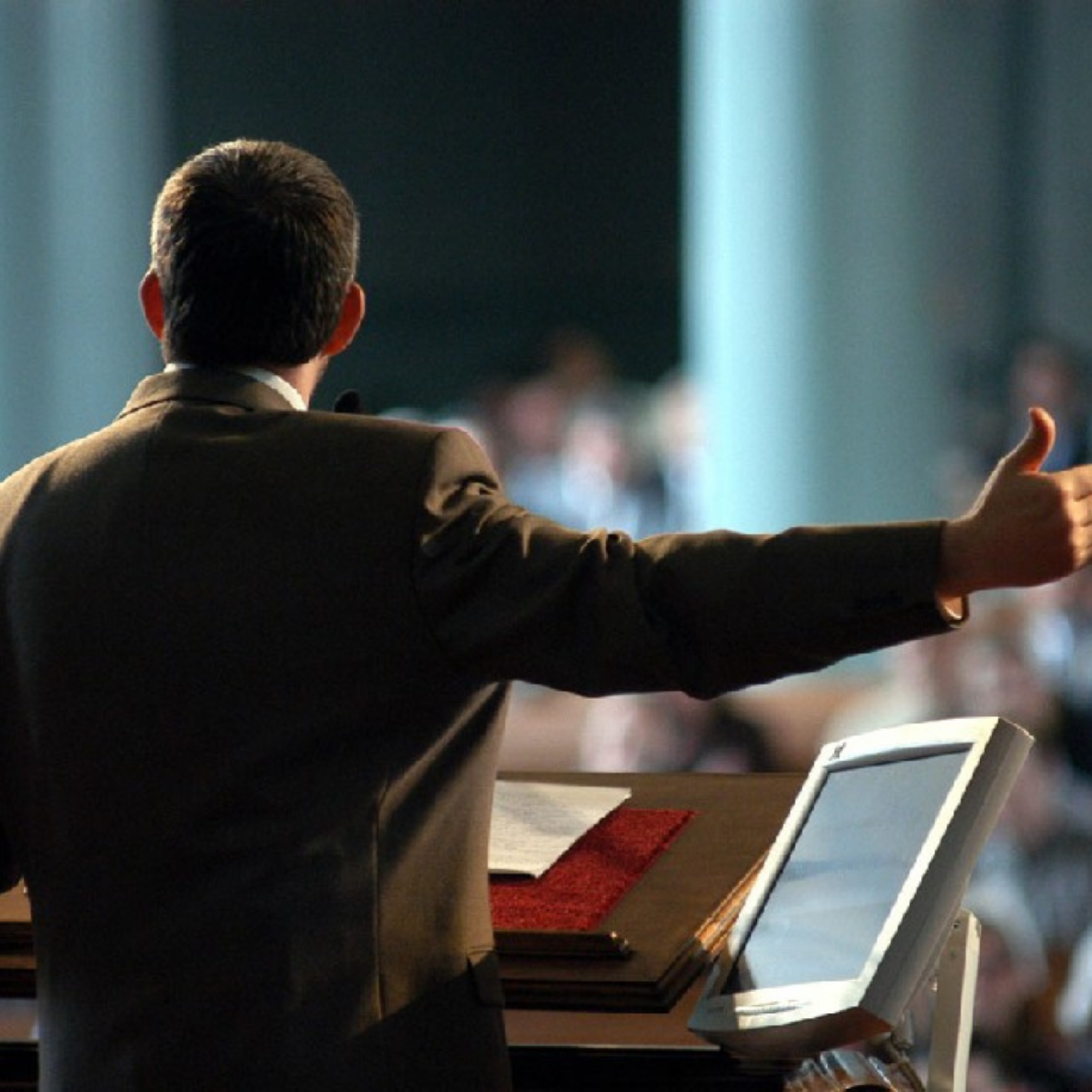 Iglesia Cristiana que tiene como objetivo modelar el amor de Dios propagando la palabra de Dios