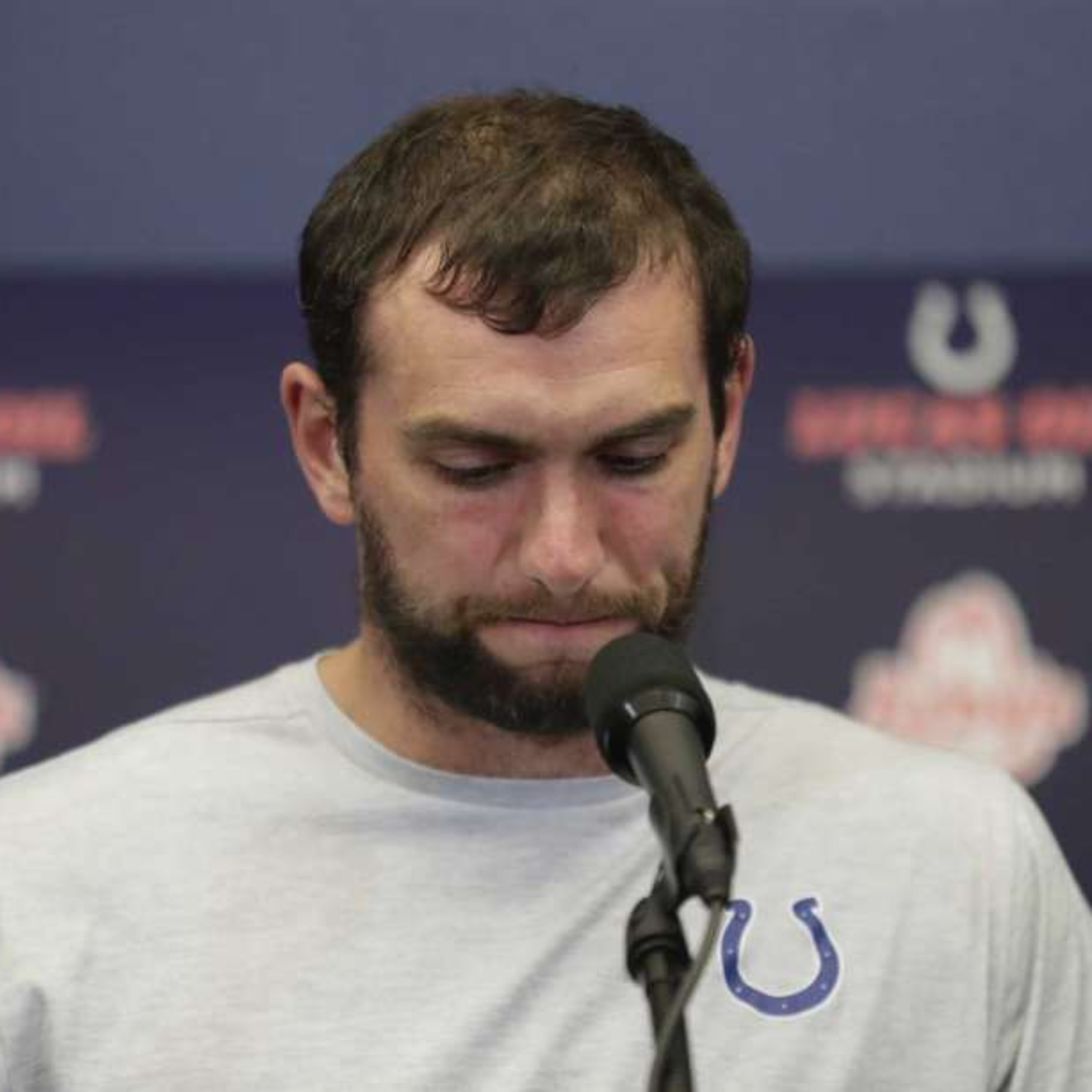 Toco e Tackle NFL #2: Aposentadoria de Luck e previsões da AFC - mais aberta do que parece episode artwork