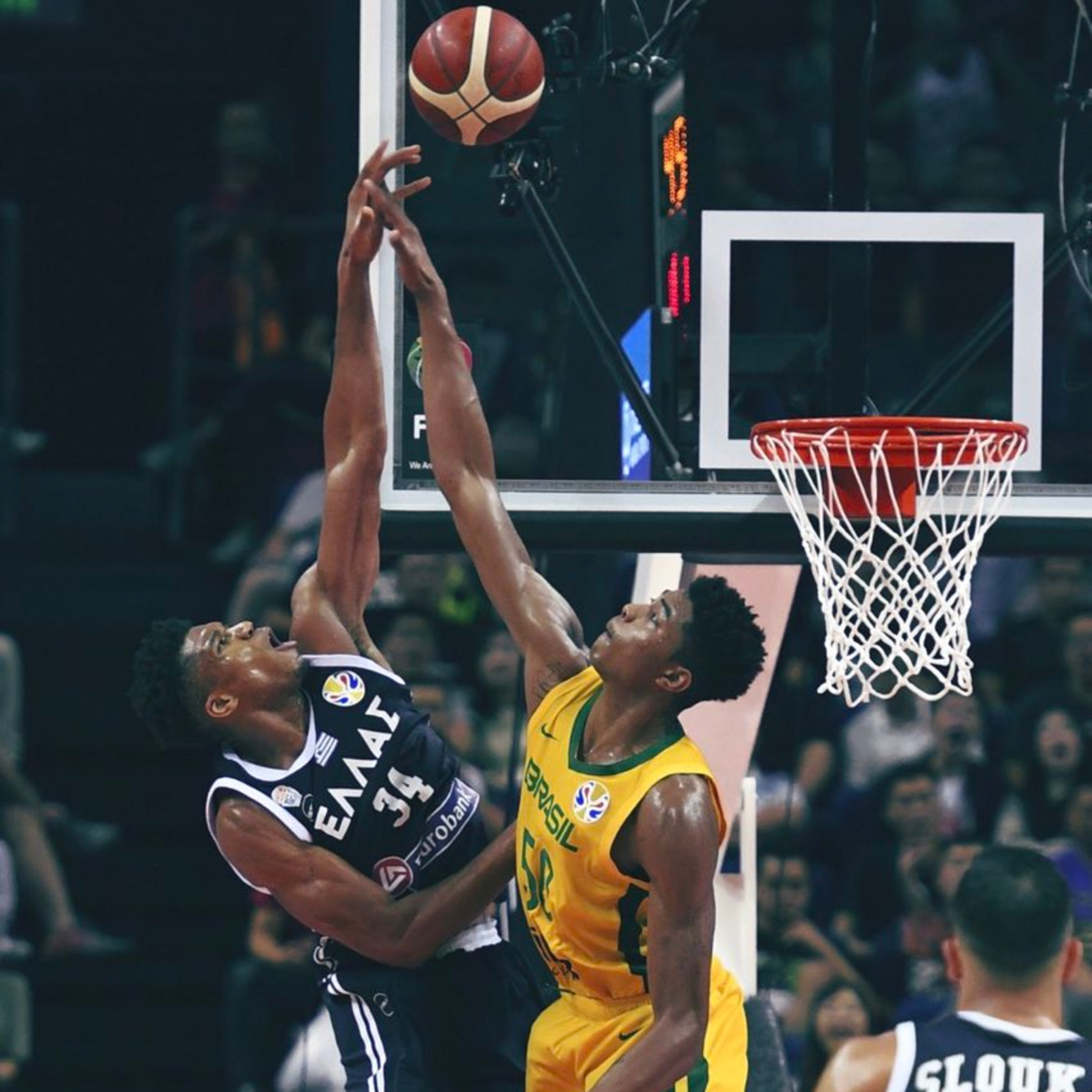 Toco e Tackle NBA #3: Brasil surpreendendo no Mundial, Grizzlies, Jazz e Knicks episode artwork