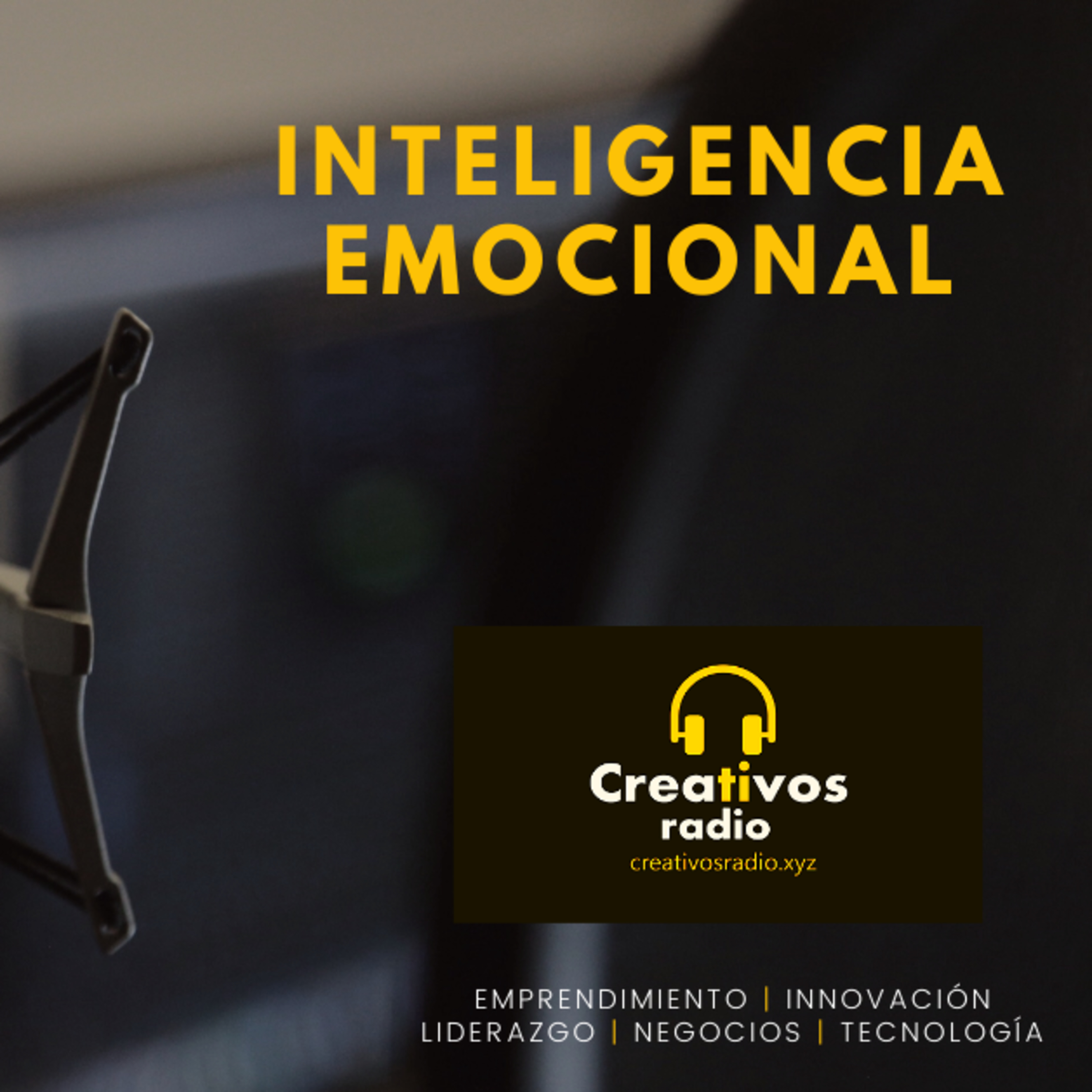 Portada de Creativos Radio