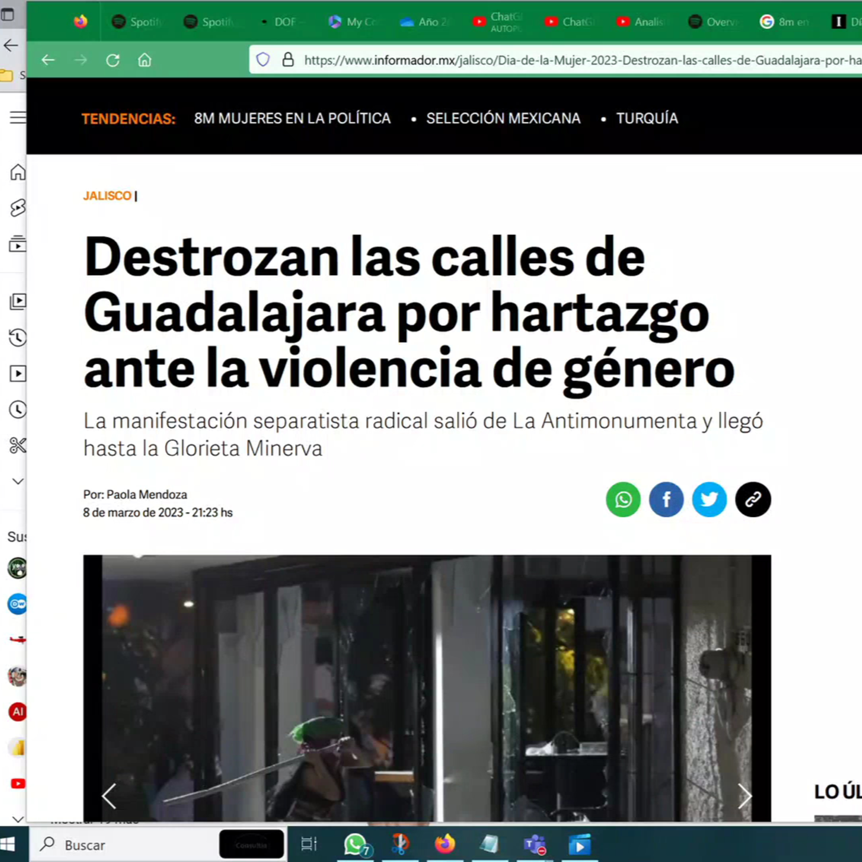 Portada de Creativos Radio