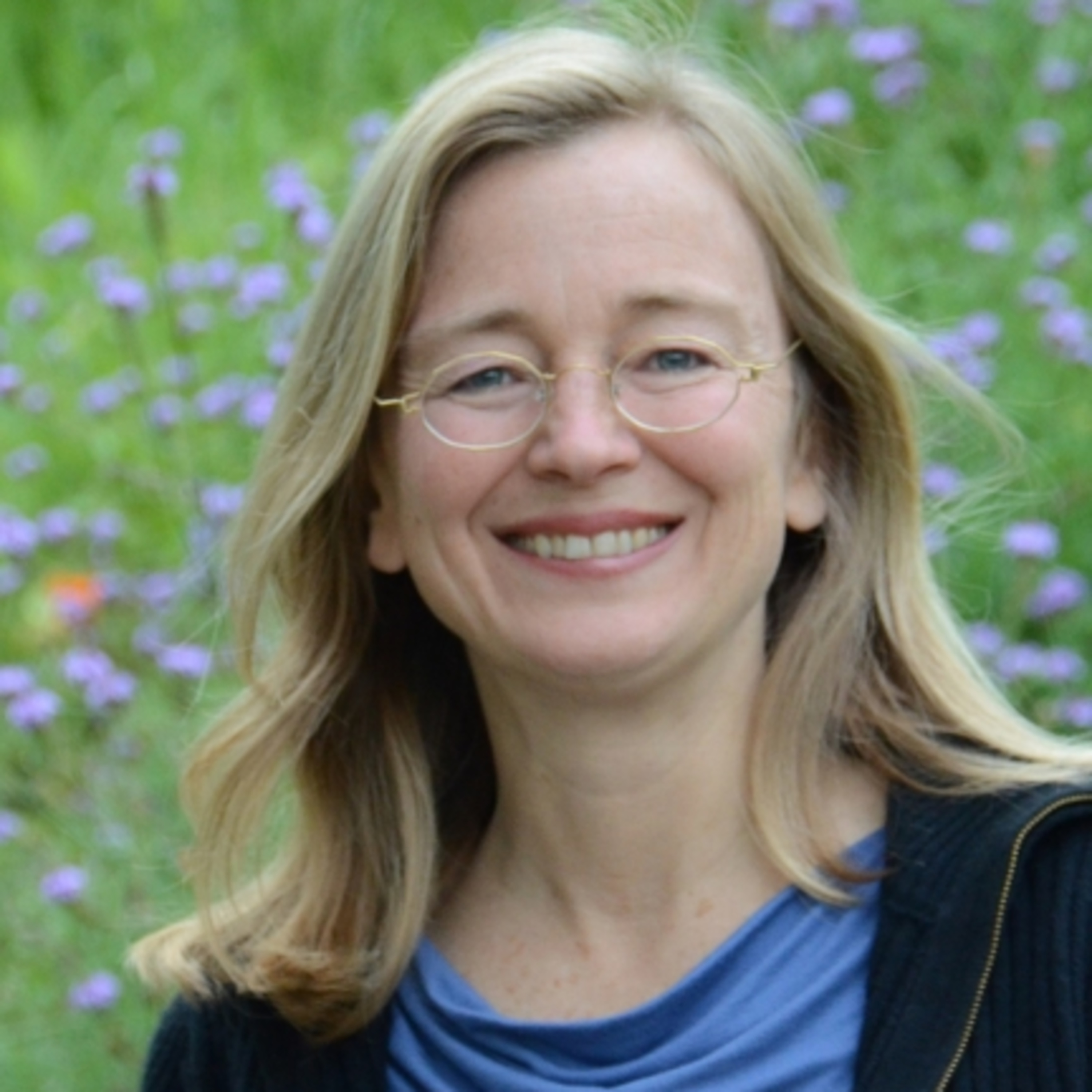 Podcasts In LEADx App