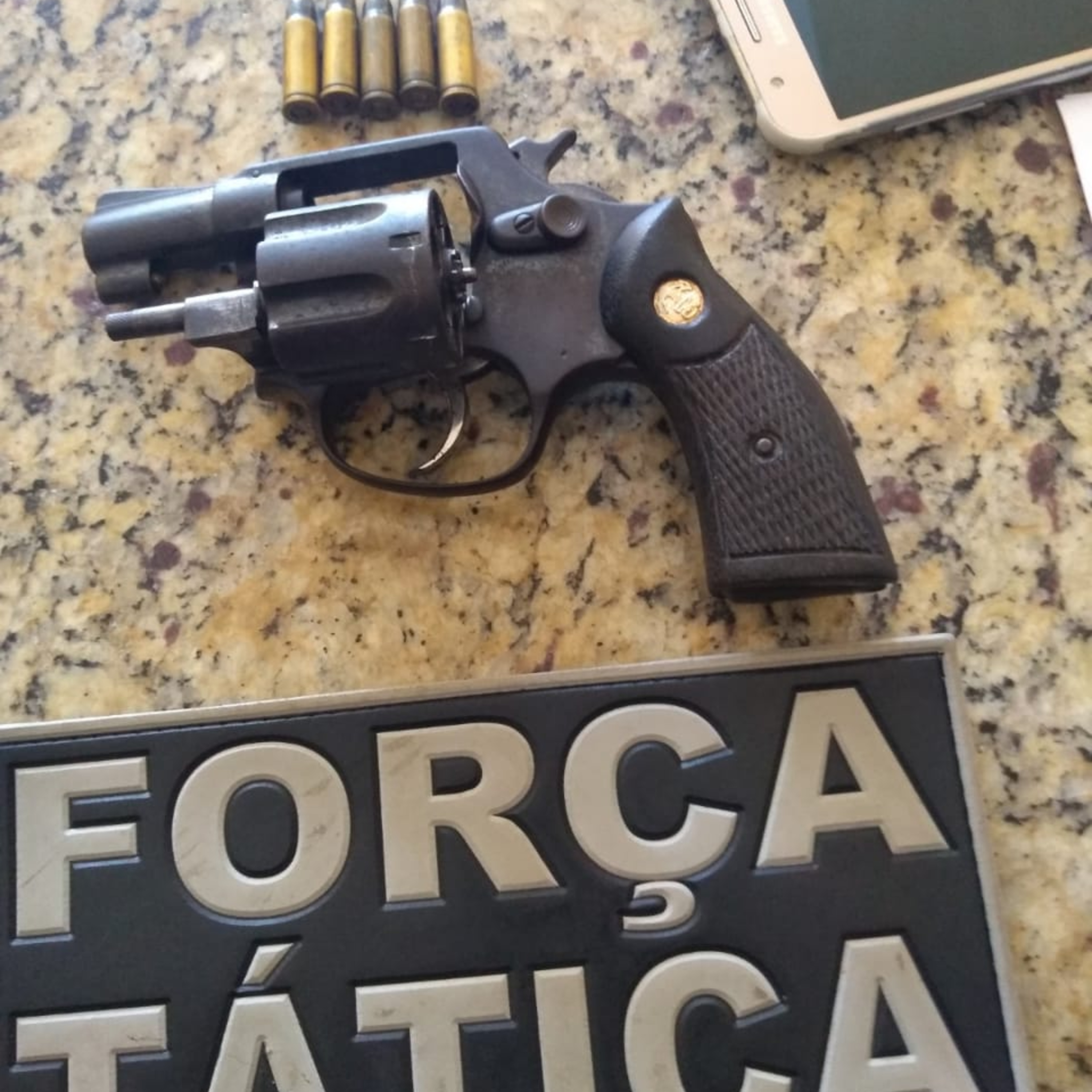 NOTICIÁRIO POLICIAL - POLICIA MILITAR RECUPERA ARMA DE FOGO DURANTE OPERAÇÃO NO FIM DE SEMANA episode artwork