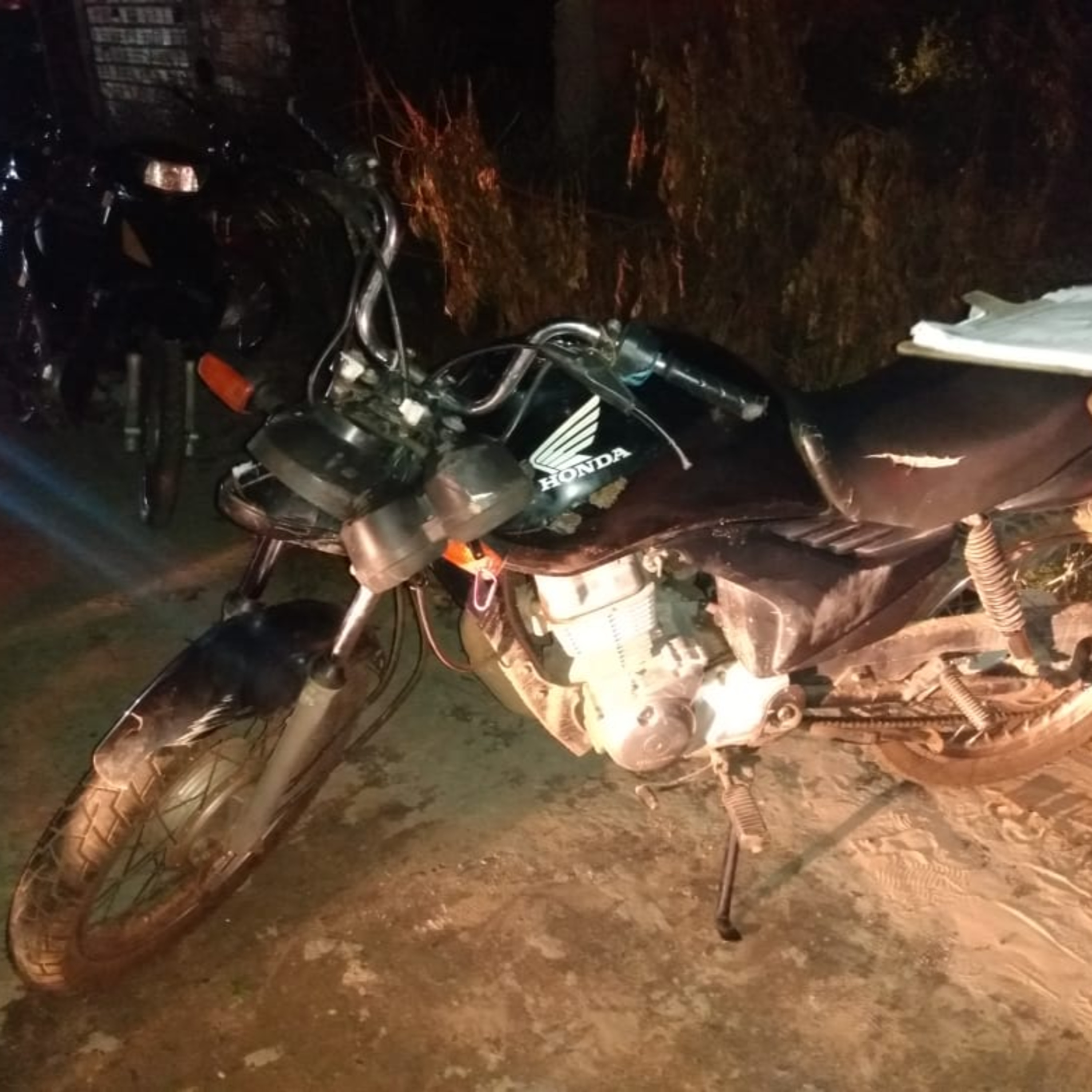 NOTICIARIO POLICIAL - HOMEM MORRE EM ACIDENTE DE TRANSITO REGISTRADO NO RESIDENCIAL VILA PARAÍSO  episode artwork