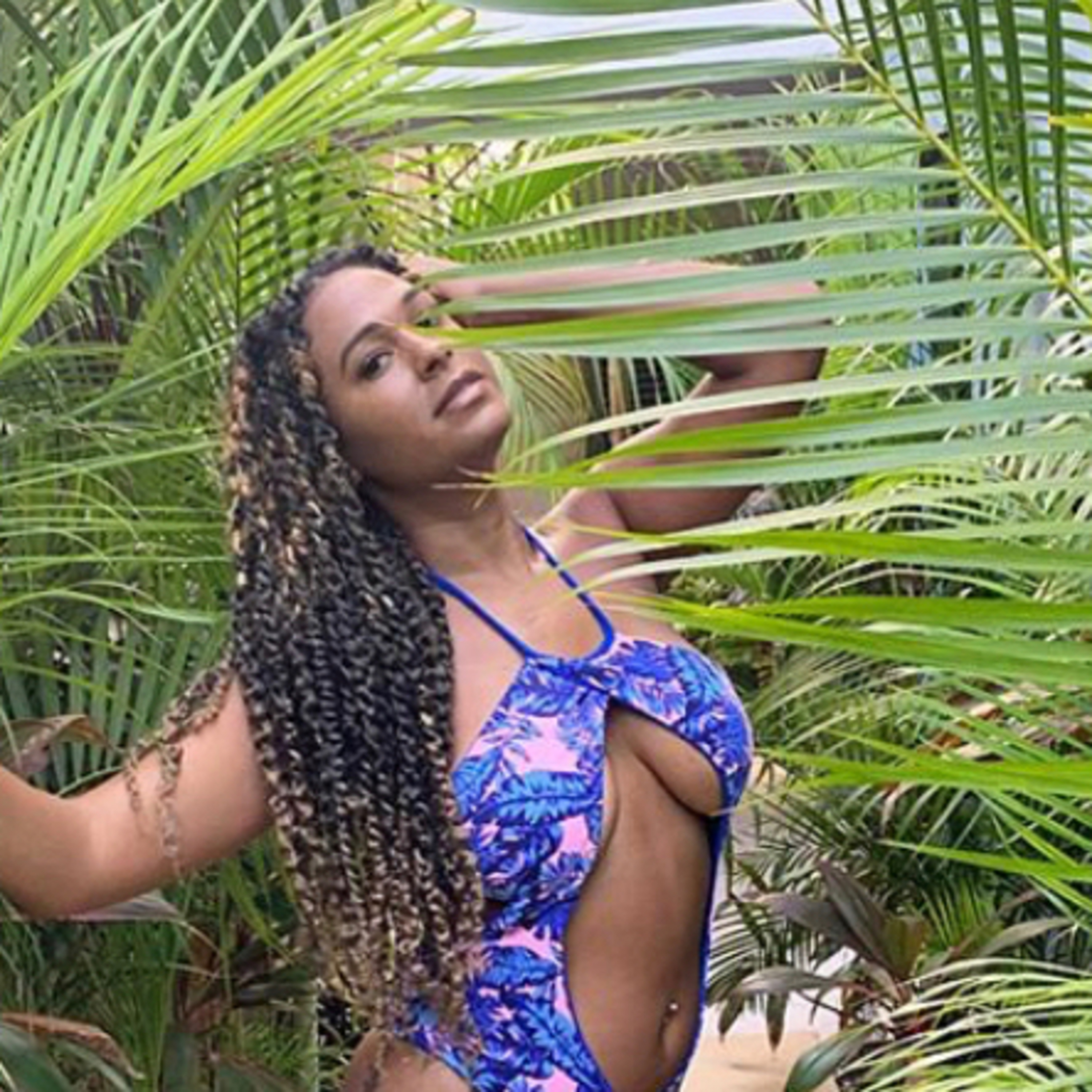 The Janel Danza Interview, Hispanic Culture, Dance, Traveling, Being Afro-Latina & Much More episode artwork