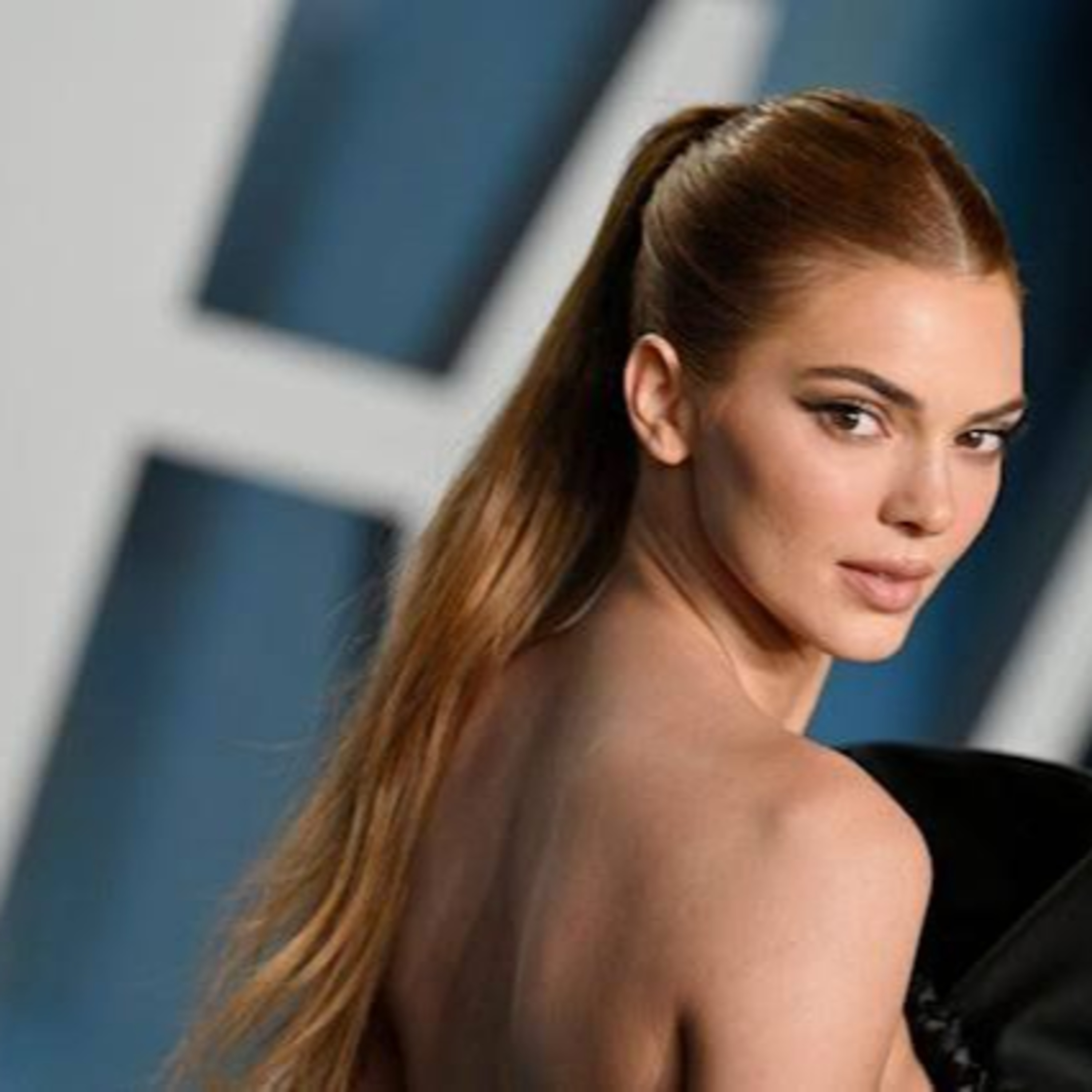 Why Kendall Jenner was noticeably absent at Hulu show, The Kardashians on April 7. episode artwork