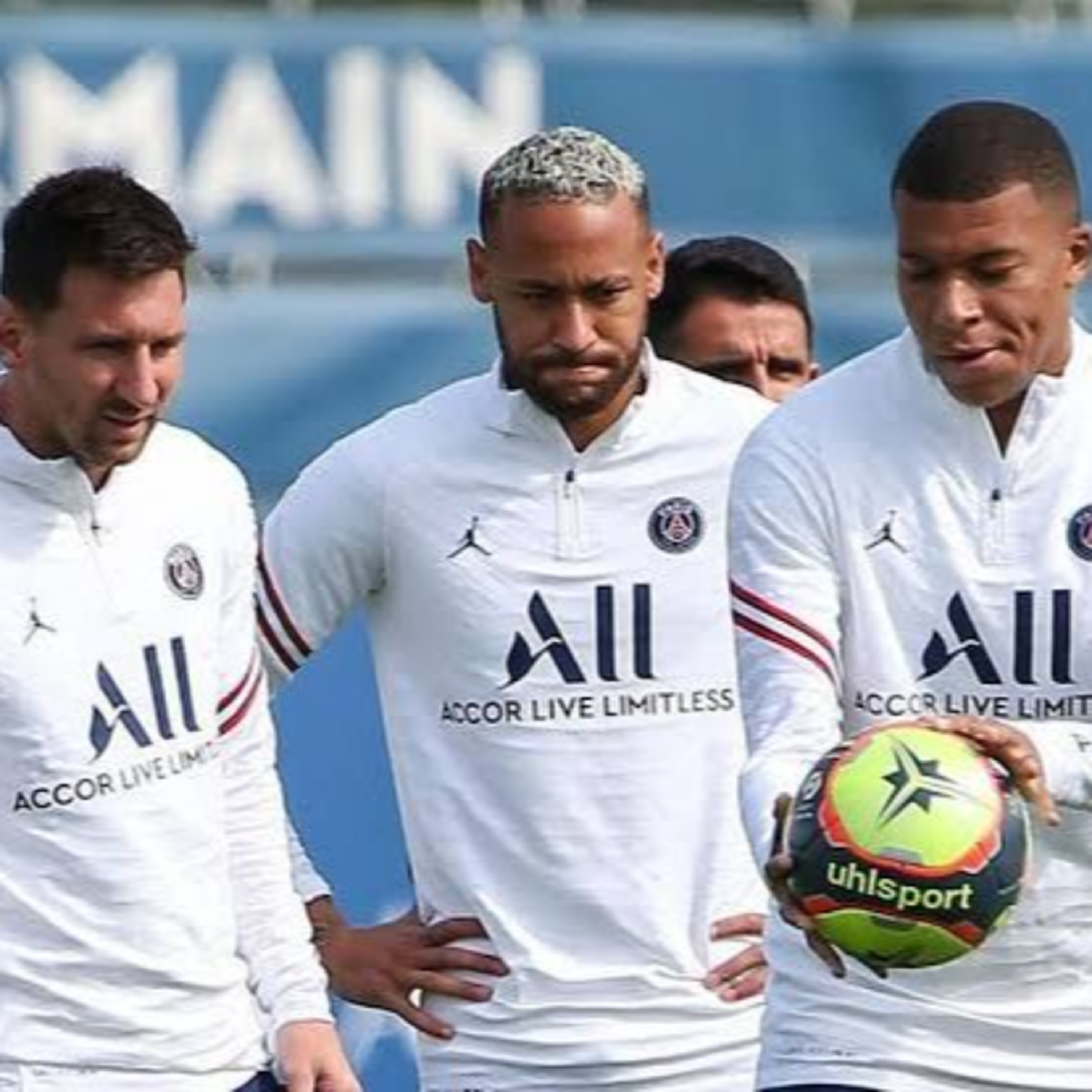 Neymar showers praises on Messi and Mbappe. episode artwork