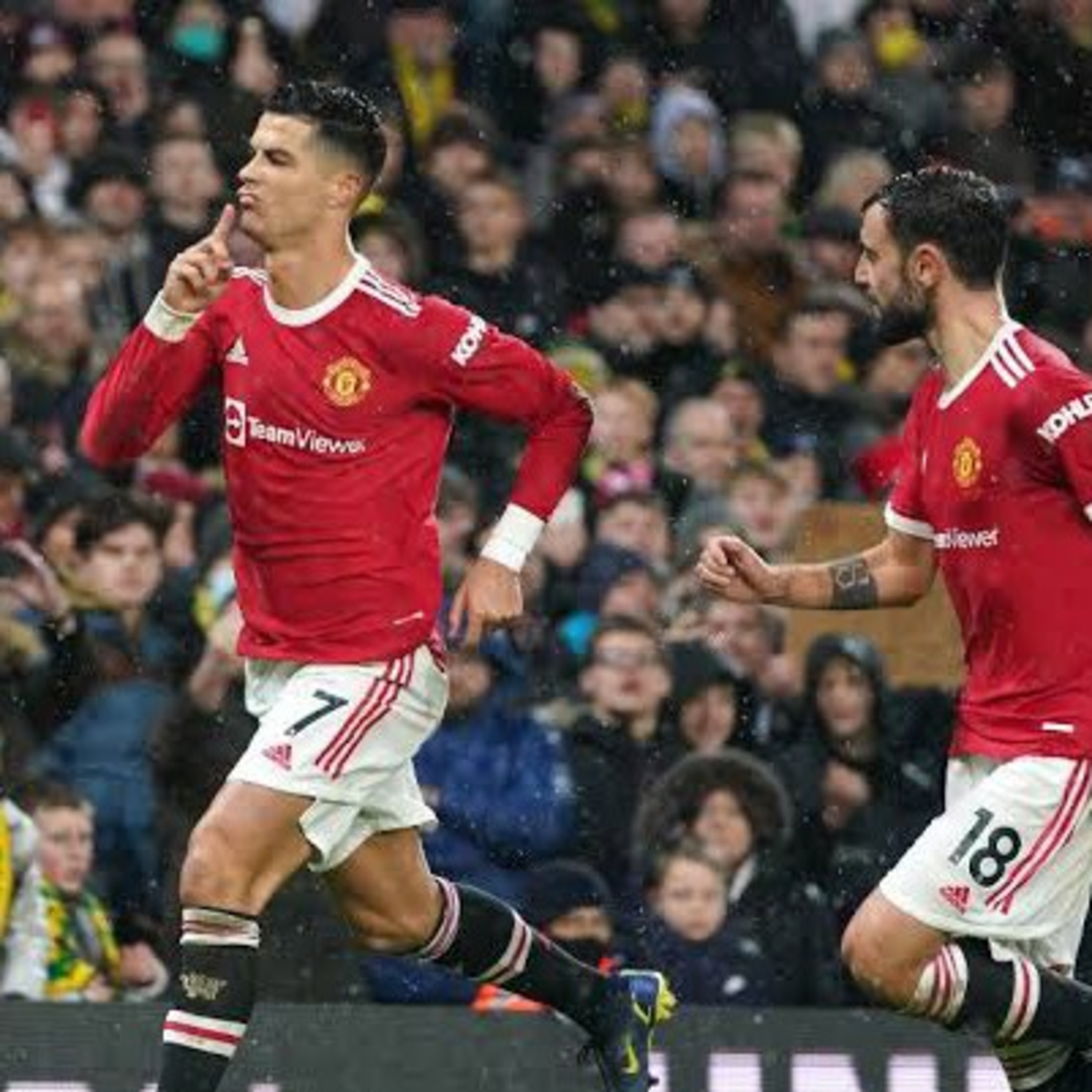 Ronaldo’s hat-trick earn Manchester United a 3-2 victory over Norwich City. episode artwork